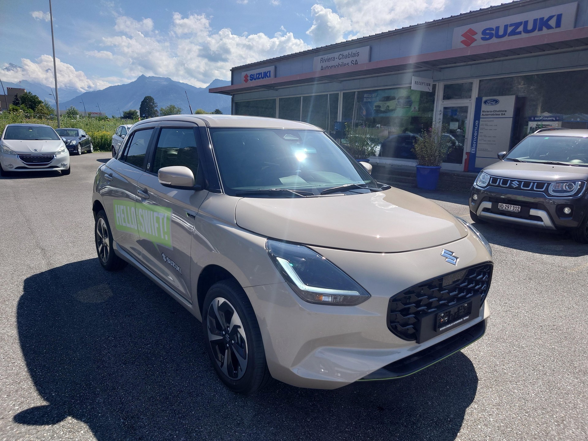 SUZUKI Swift 1.2 1st Edition Top Hybrid 4x4 MY24