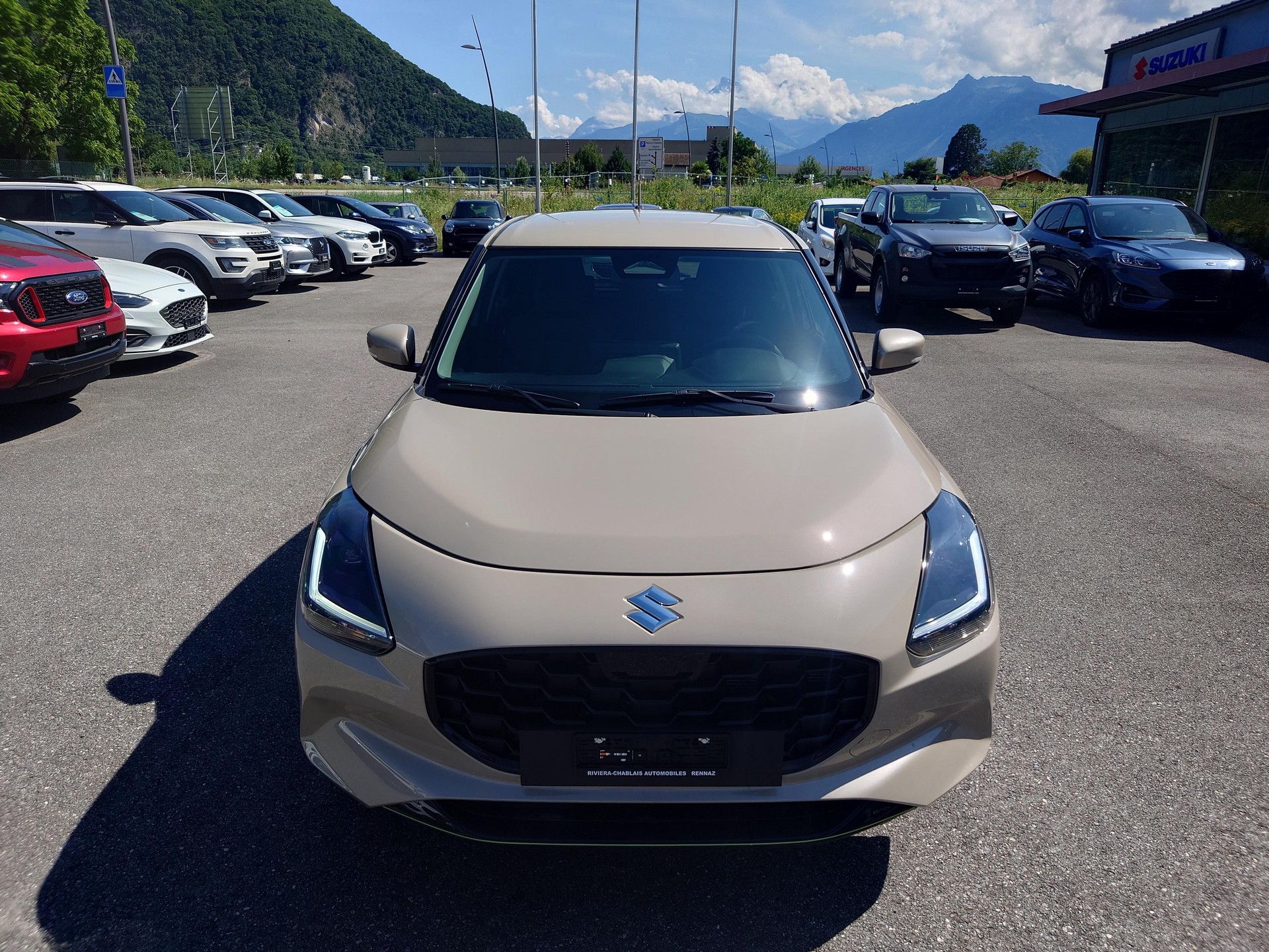 SUZUKI Swift 1.2 1st Edition Top Hybrid 4x4 MY24-image-4