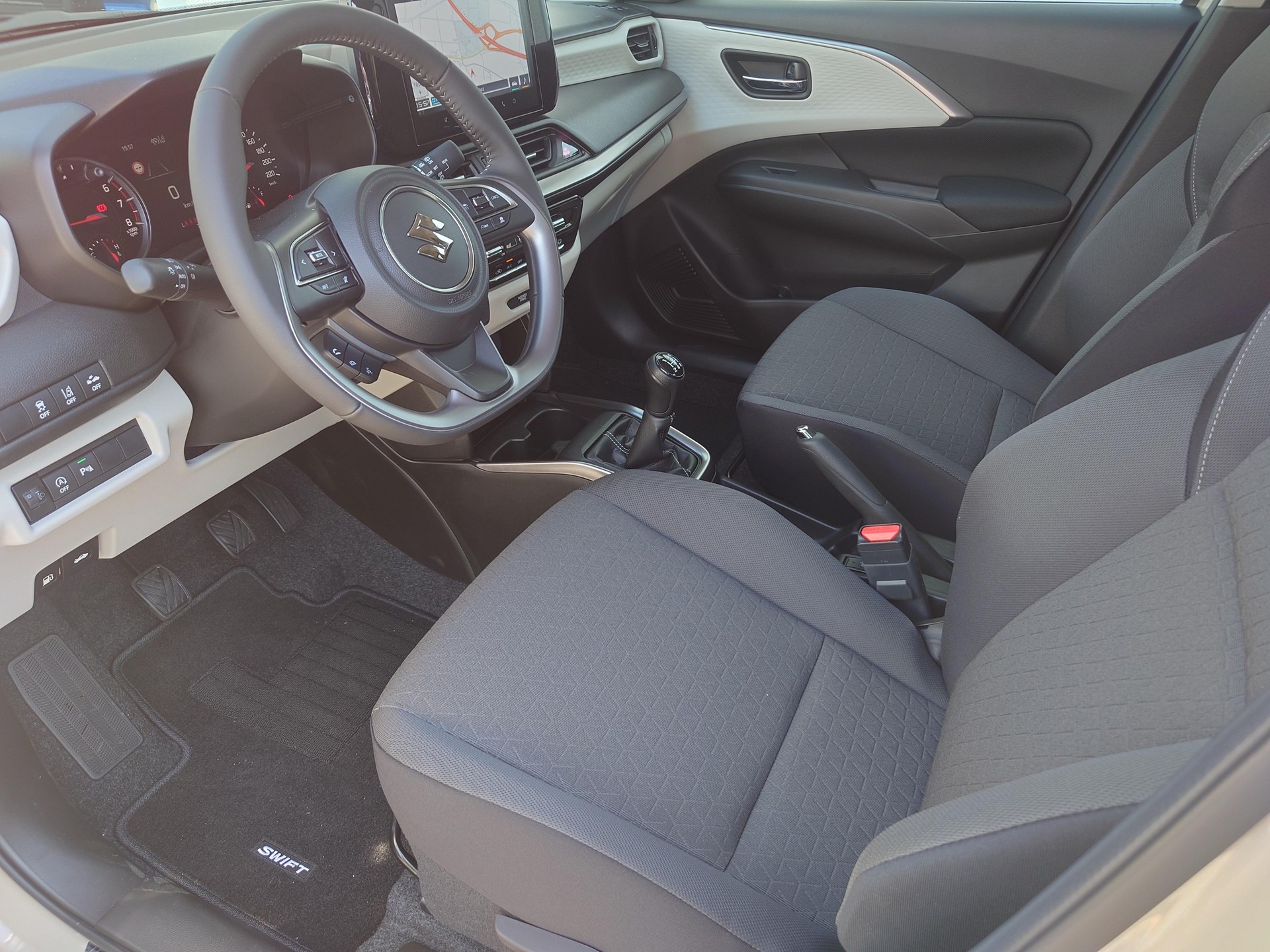 SUZUKI Swift 1.2 1st Edition Top Hybrid 4x4 MY24-image-5