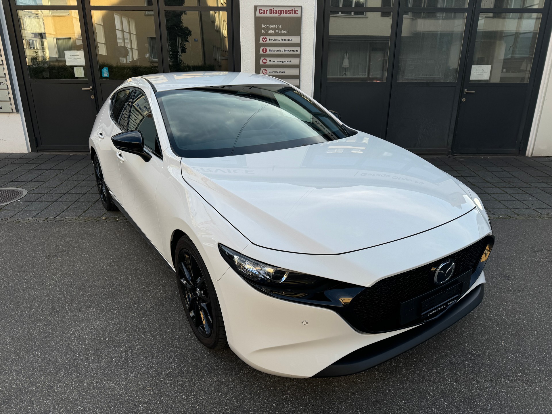 MAZDA 3 Hatchback SKYACTIV-G M Hybrid 122 Homura Automat-image-1