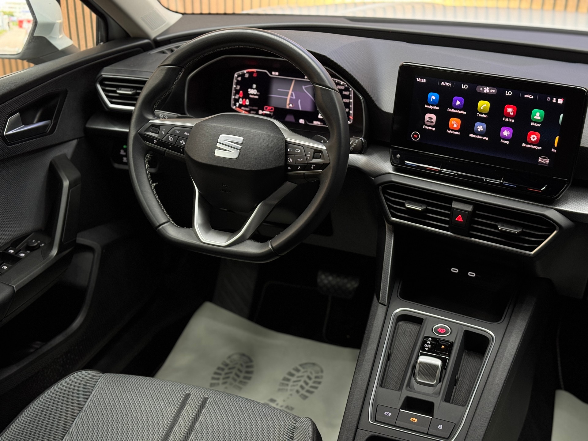 SEAT Leon ST 2.0 TDI EVO DSG Style *ab CHF 269.-/ Monat*-image-13