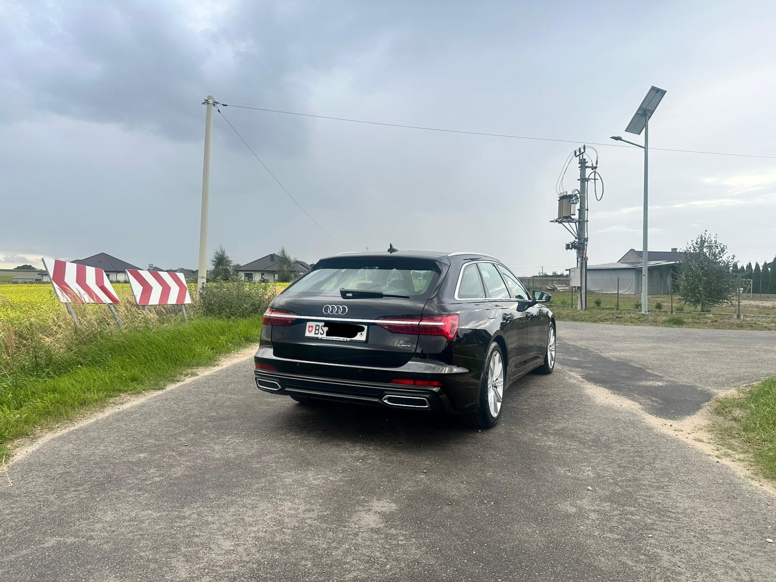 AUDI A6 Avant 50 TDI quattro tiptronic-image-1