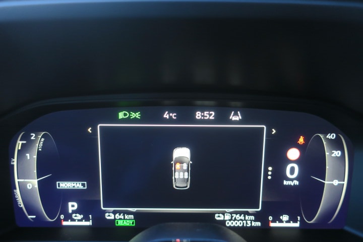 MITSUBISHI Outlander 2.4 PHEV Invite 4WD Automatic-image-9