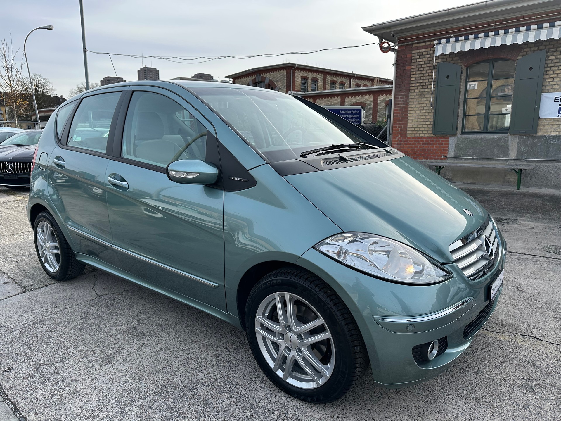 MERCEDES-BENZ A 170 Elégance-image-2