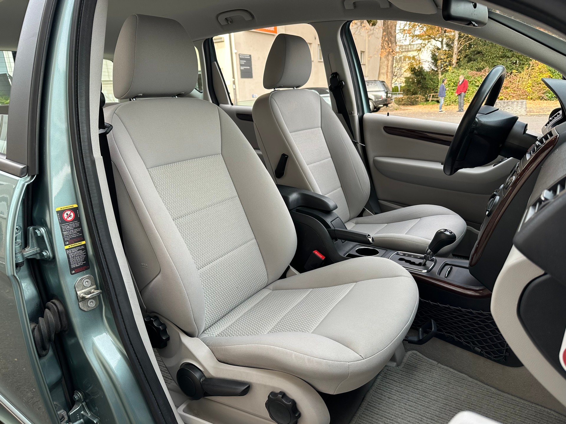 MERCEDES-BENZ A 170 Elégance-image-12