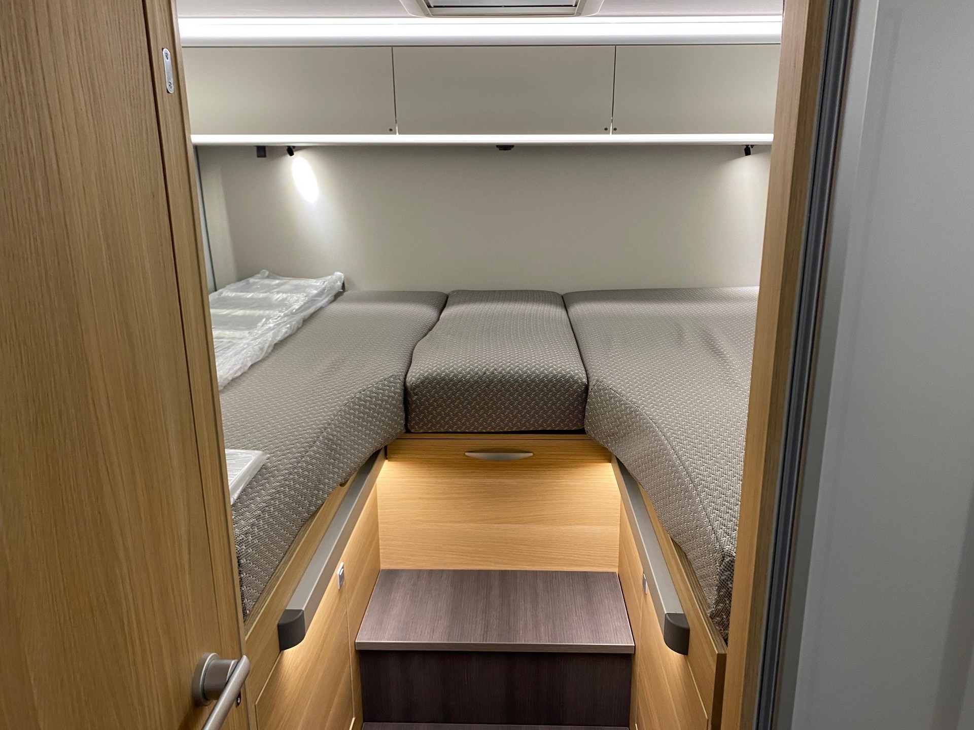 ADRIA MATRIX AXESS 650 SL-image-7