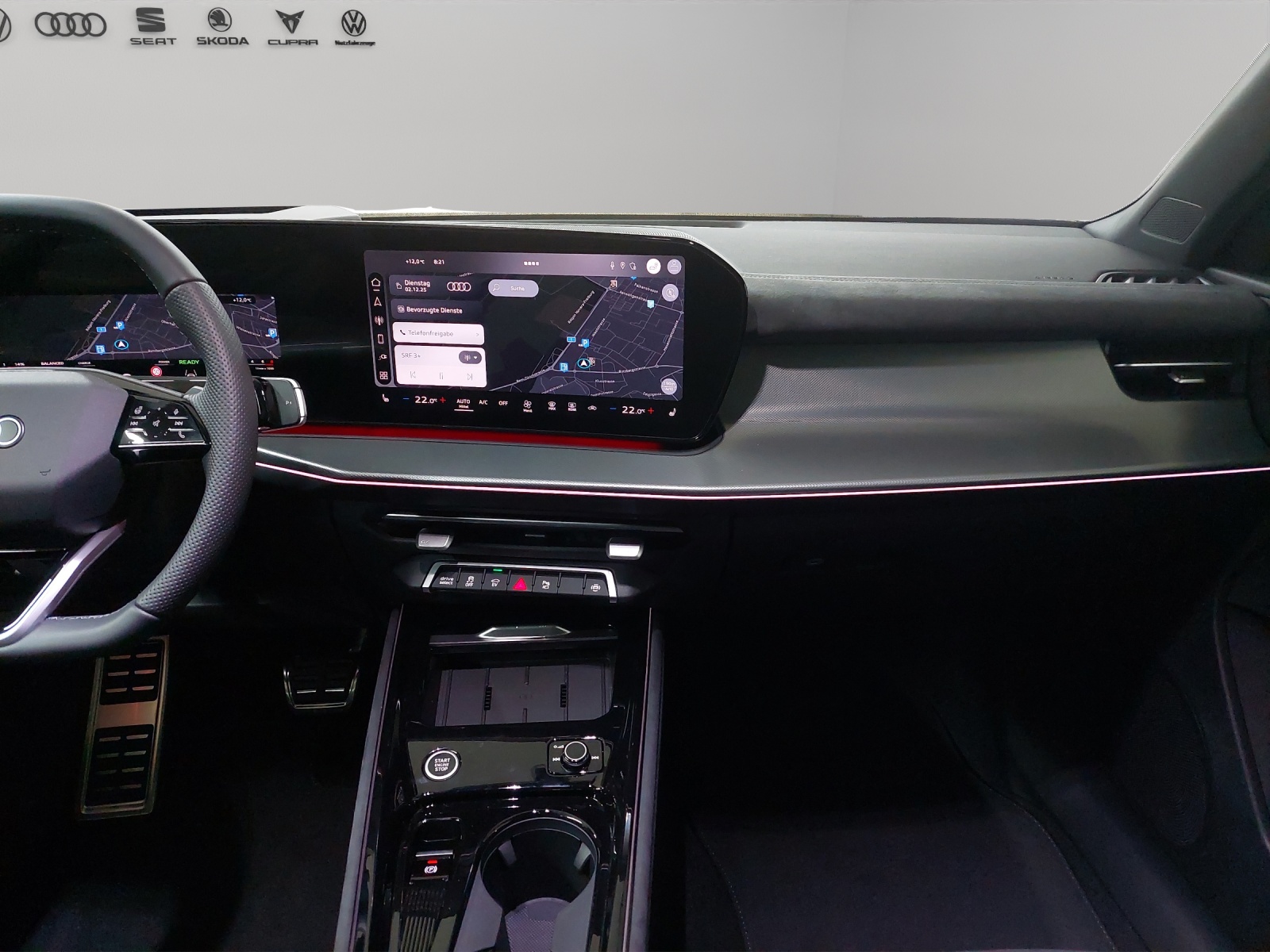 AUDI Q3 SUV e-hybrid 200 kW S tronig-image-8