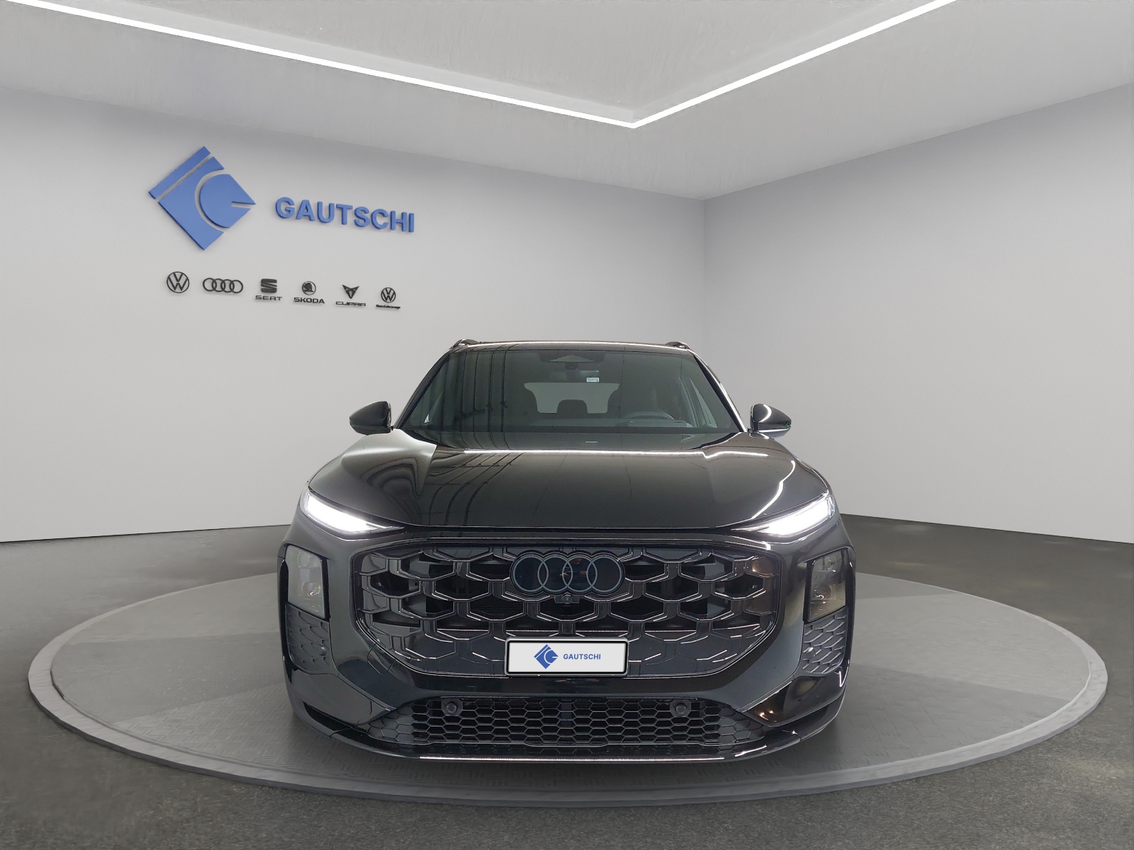 AUDI Q3 SUV e-hybrid 200 kW S tronig-image-4
