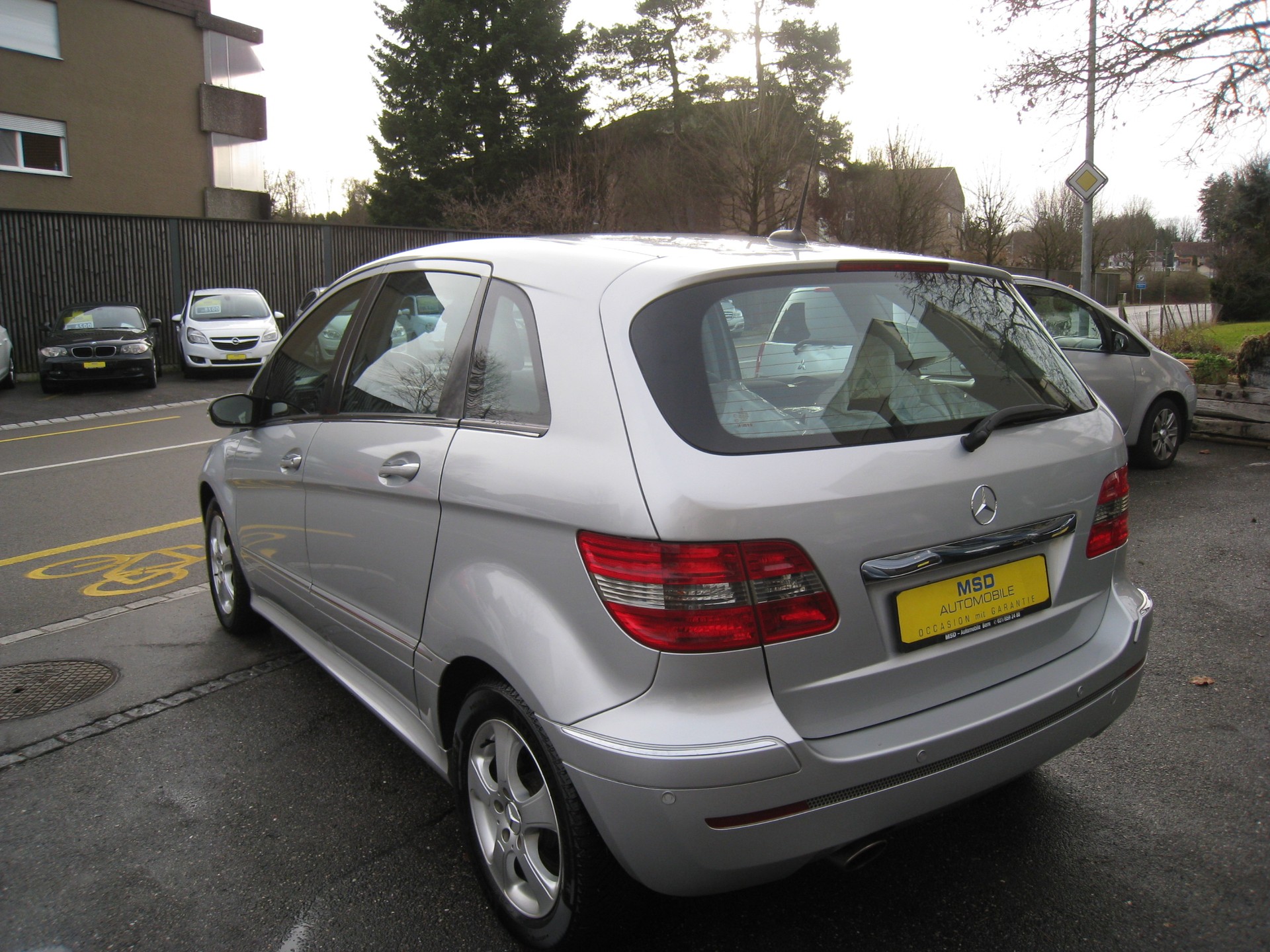 MERCEDES-BENZ B 170-image-4