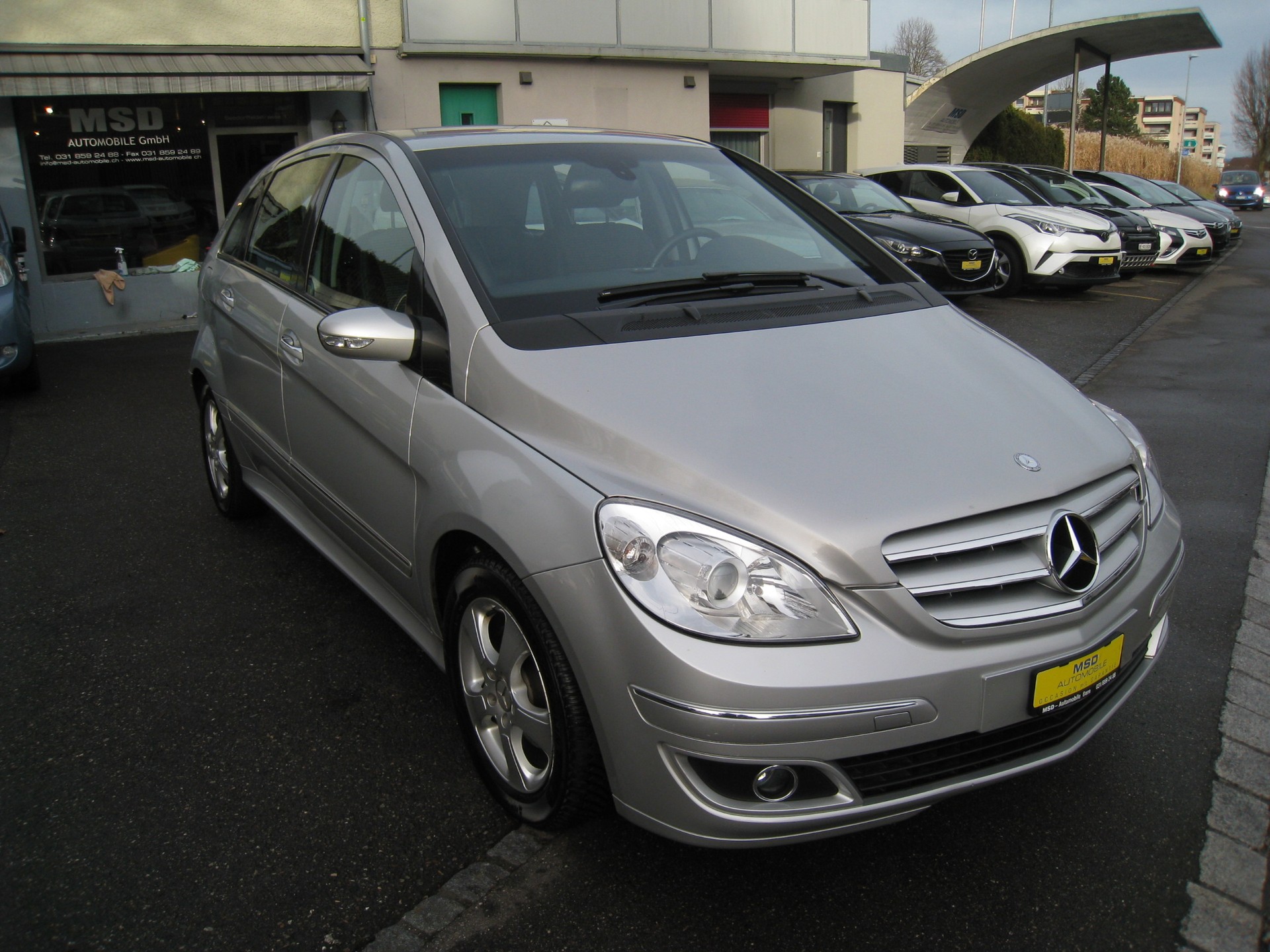 MERCEDES-BENZ B 170-image-3