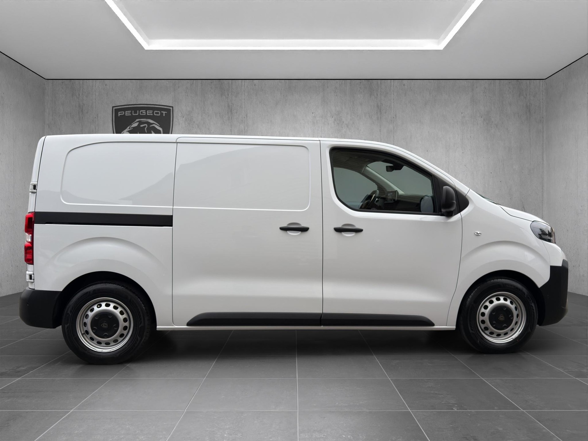 PEUGEOT Expert Kaw. Standard 2.2 BlueHDi 150 S/S-showroom-element-3