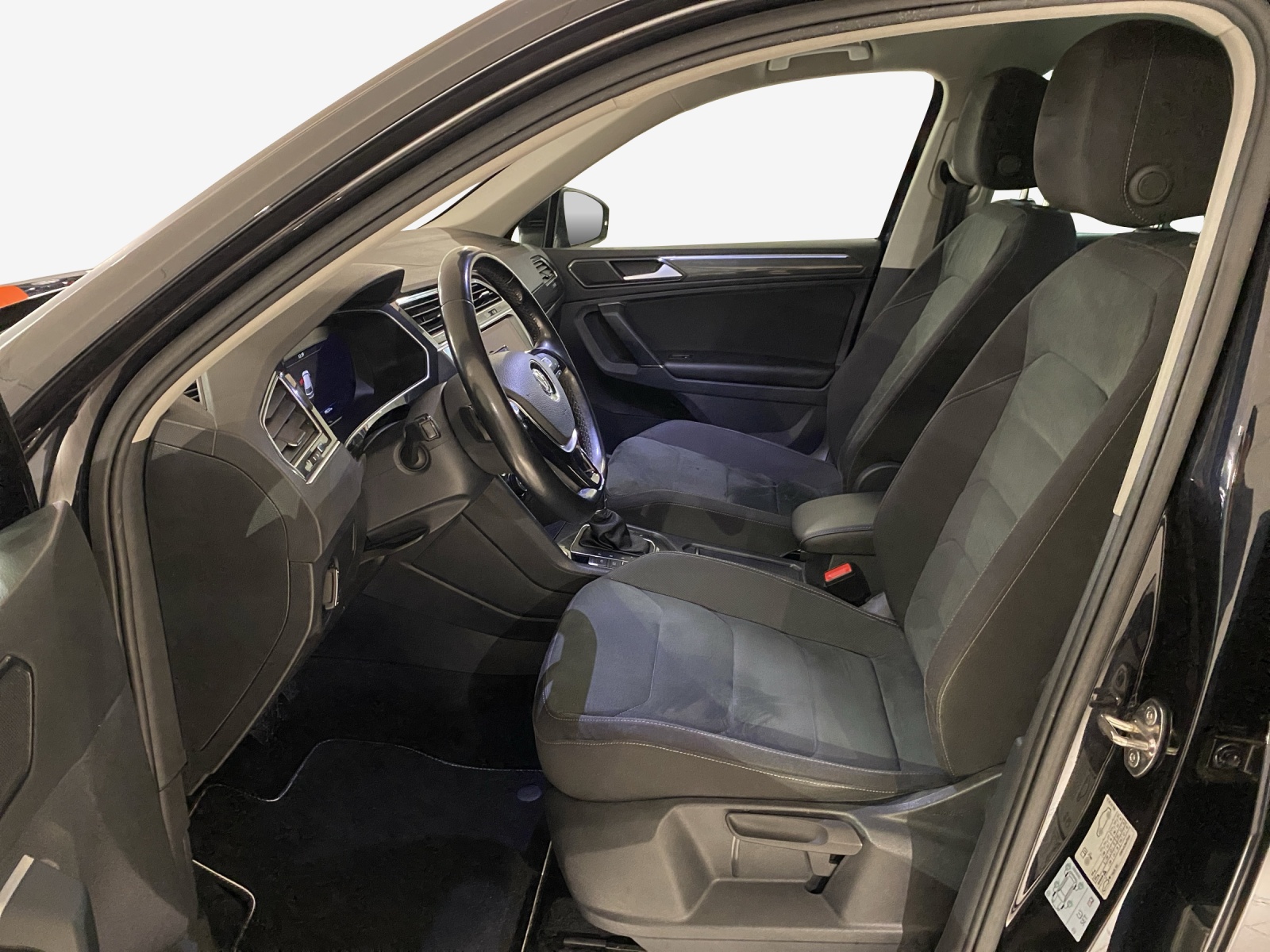 VW Tiguan 2.0 TDI SCR Highline 4Motion DSG-image-7