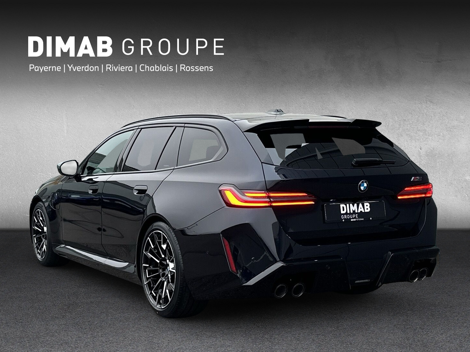BMW M5 xDrive Touring **Action de leasing à 1.9%**-showroom-element-2