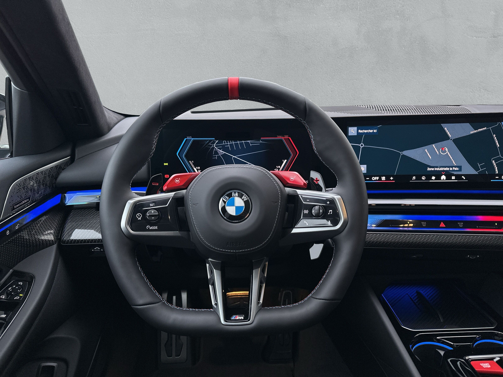 BMW M5 xDrive Touring **Action de leasing à 1.9%**-image-15