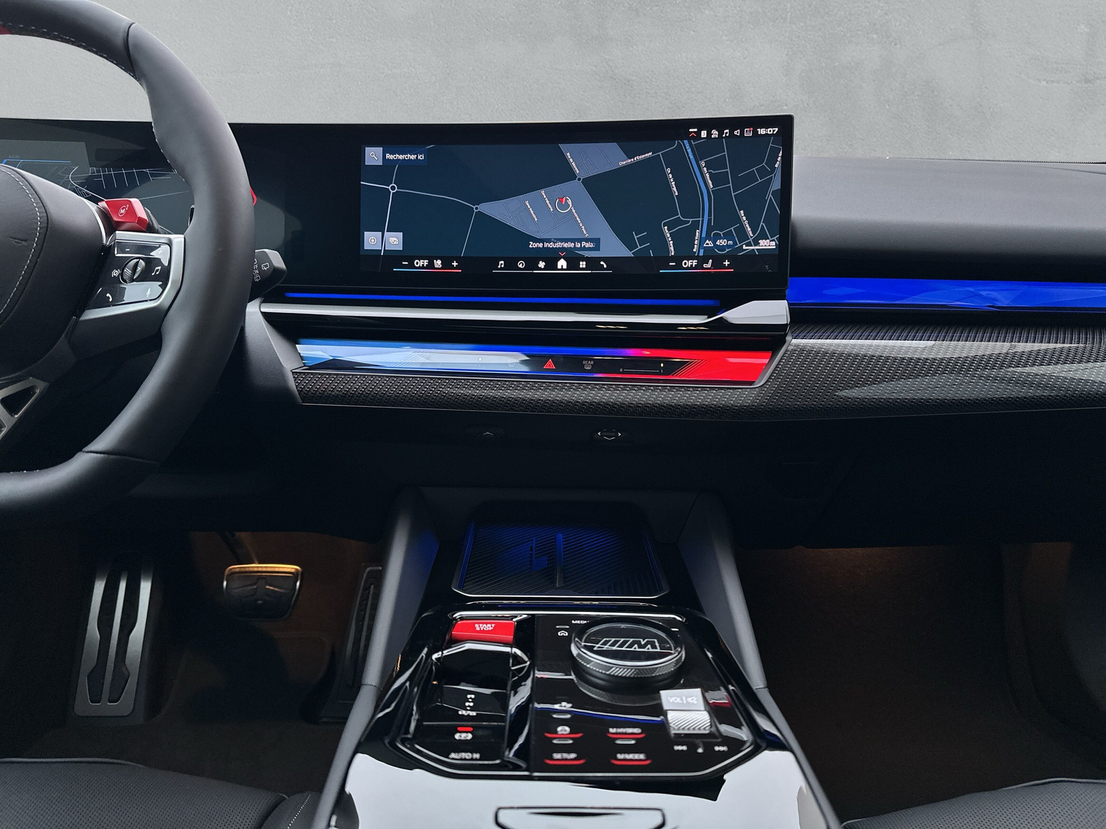 BMW M5 xDrive Touring **Action de leasing à 1.9%**-image-13
