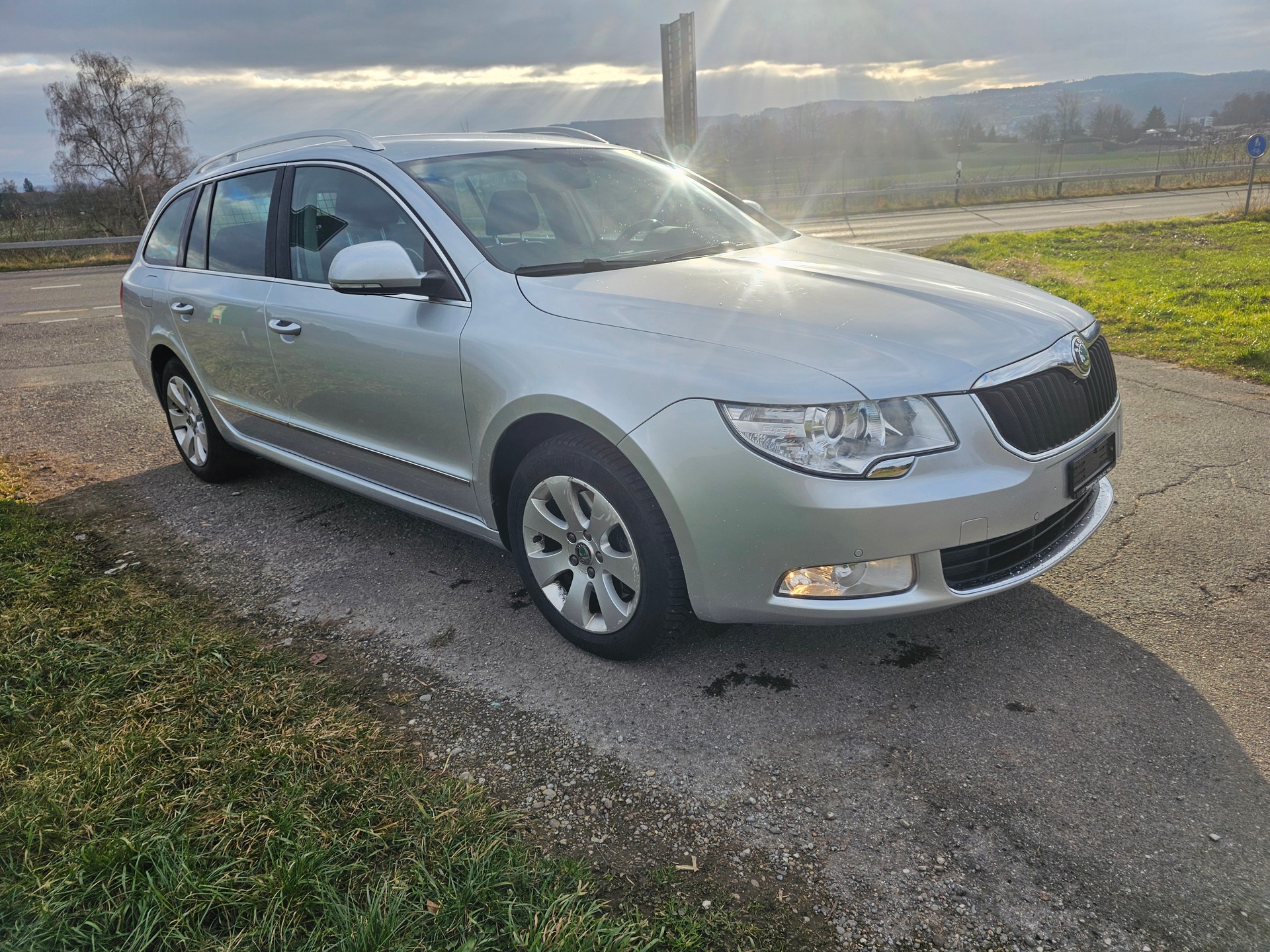SKODA Superb Combi 1.8 TSI Ambition 4x4-image-3