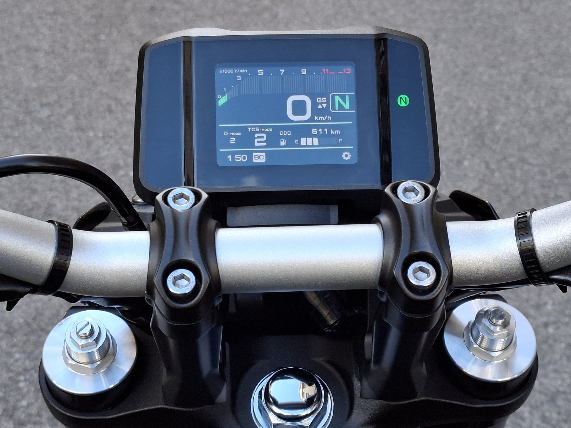YAMAHA MT-09-image-7