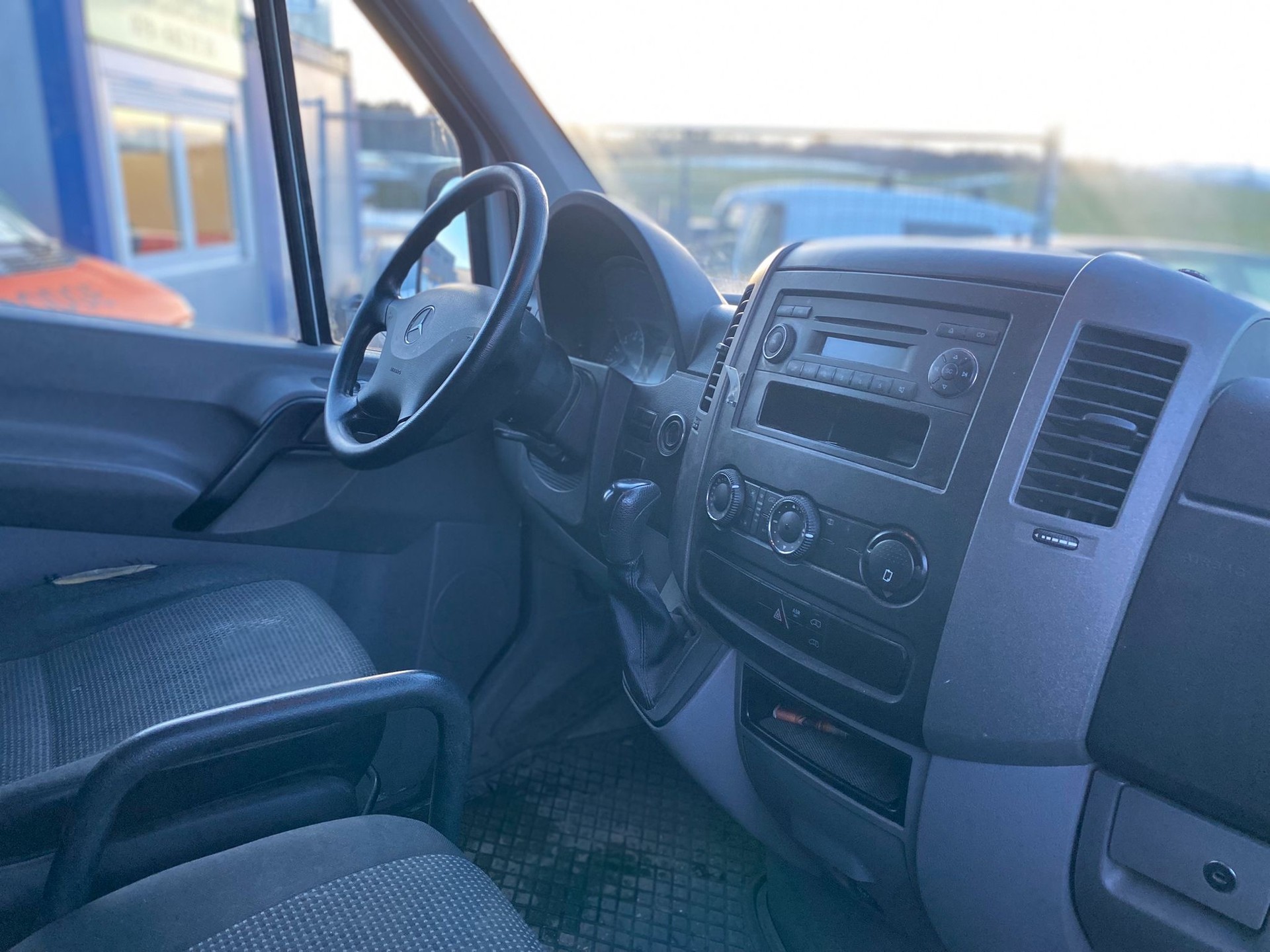 MERCEDES-BENZ Sprinter 316 CDI Lang Automat-image-13