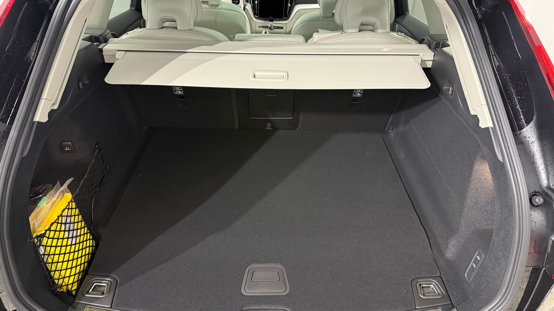 VOLVO XC60 2.0 T6 TE Ultra Bright eA-image-6