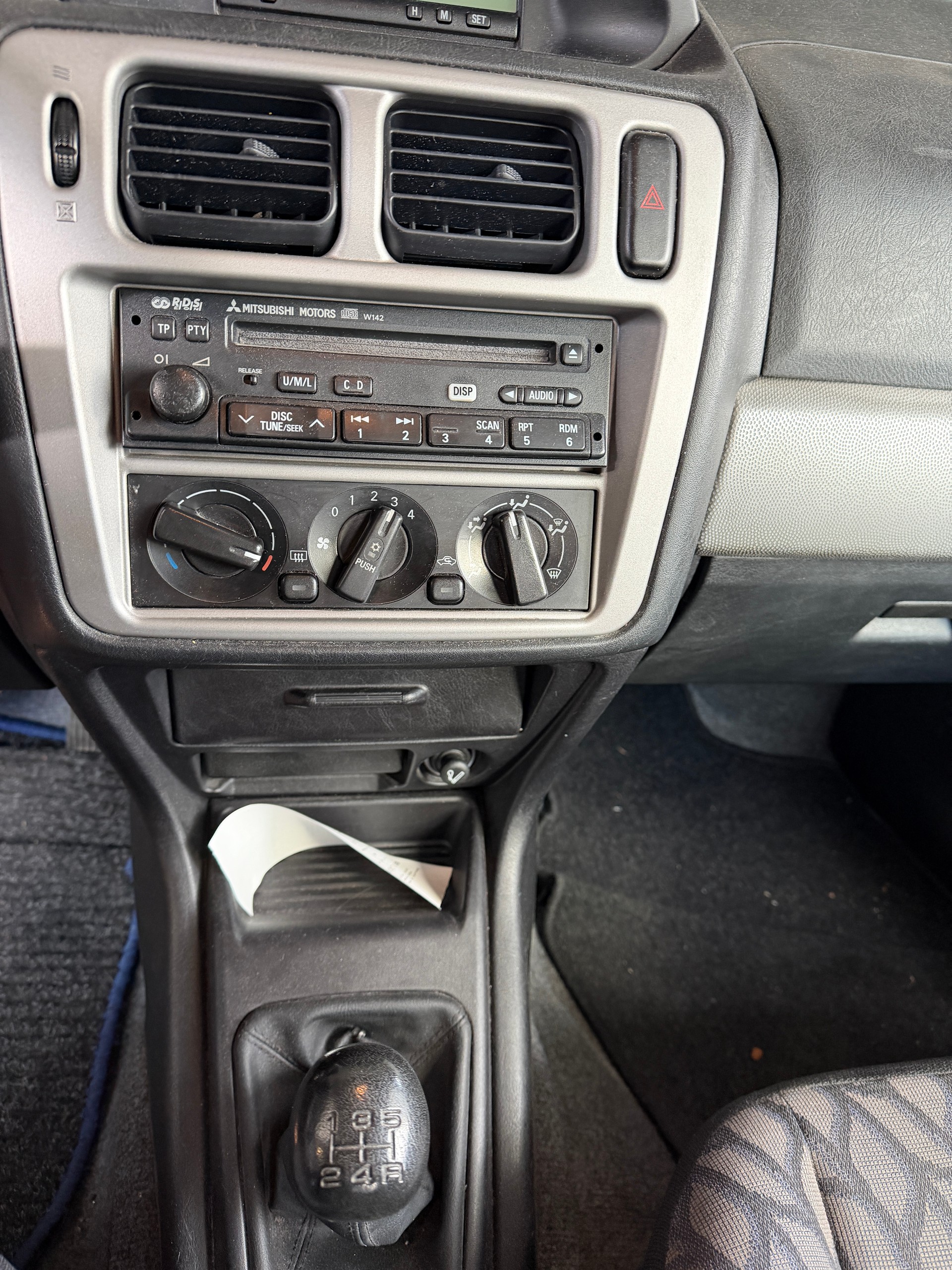 MITSUBISHI Pajero Pinin 1.8 Spirit-image-7