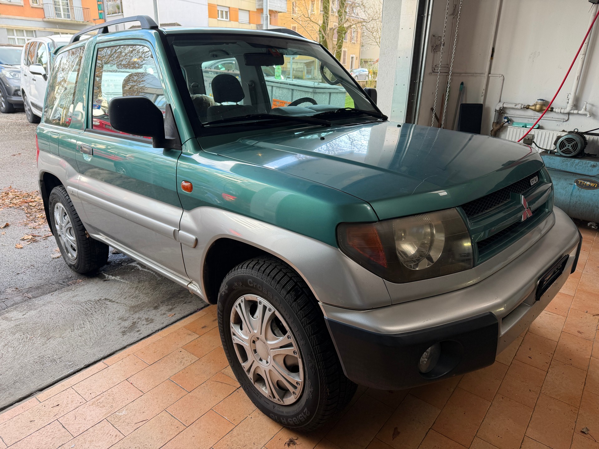 MITSUBISHI Pajero Pinin 1.8 Spirit-image-2