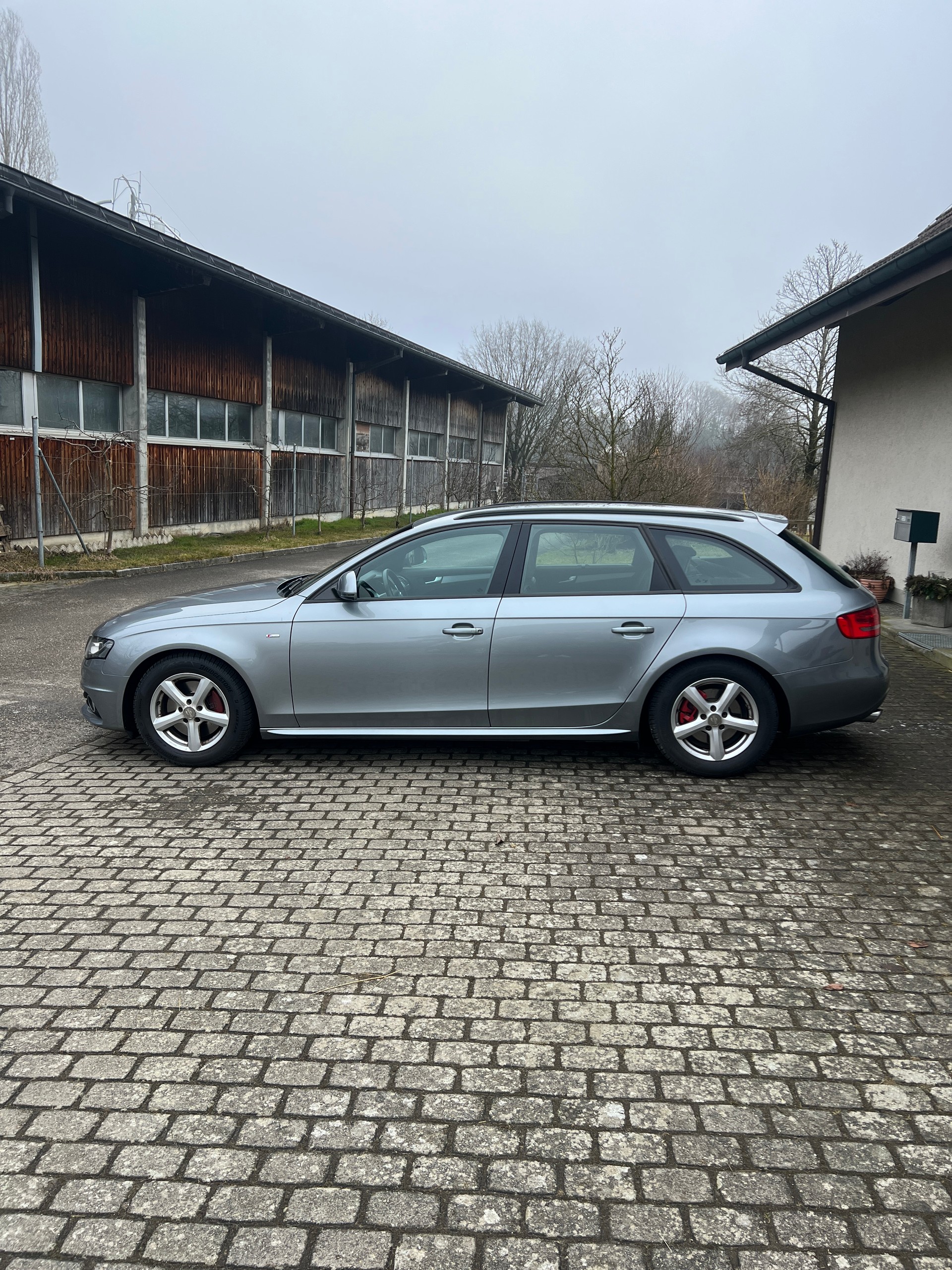 AUDI A4 Avant 2.0 TFSI-image-7
