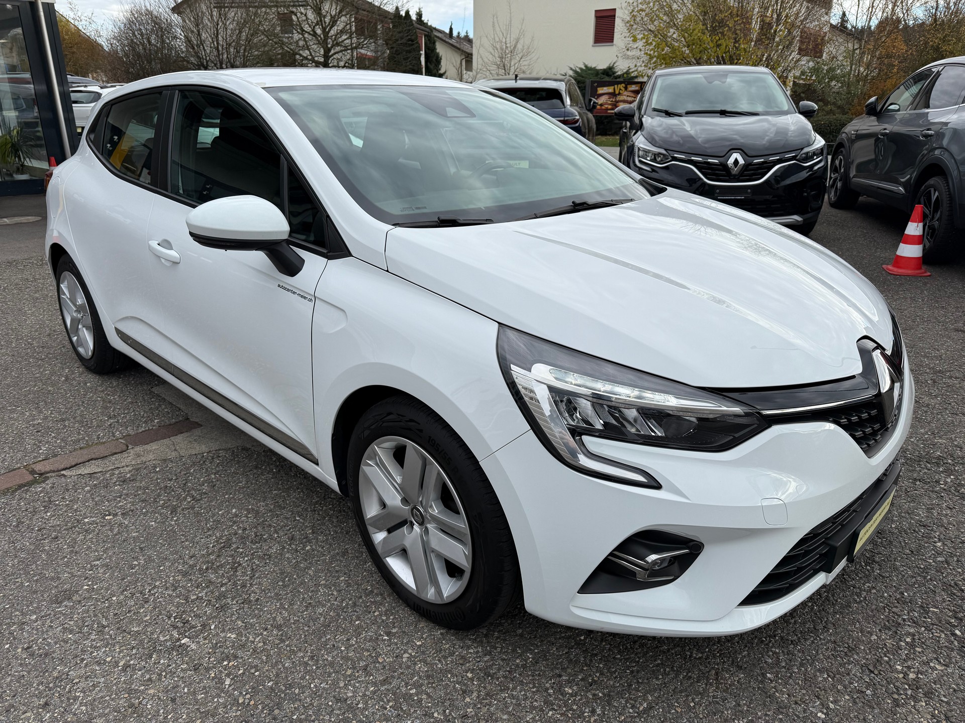 RENAULT Clio 1.0 Business-image-7