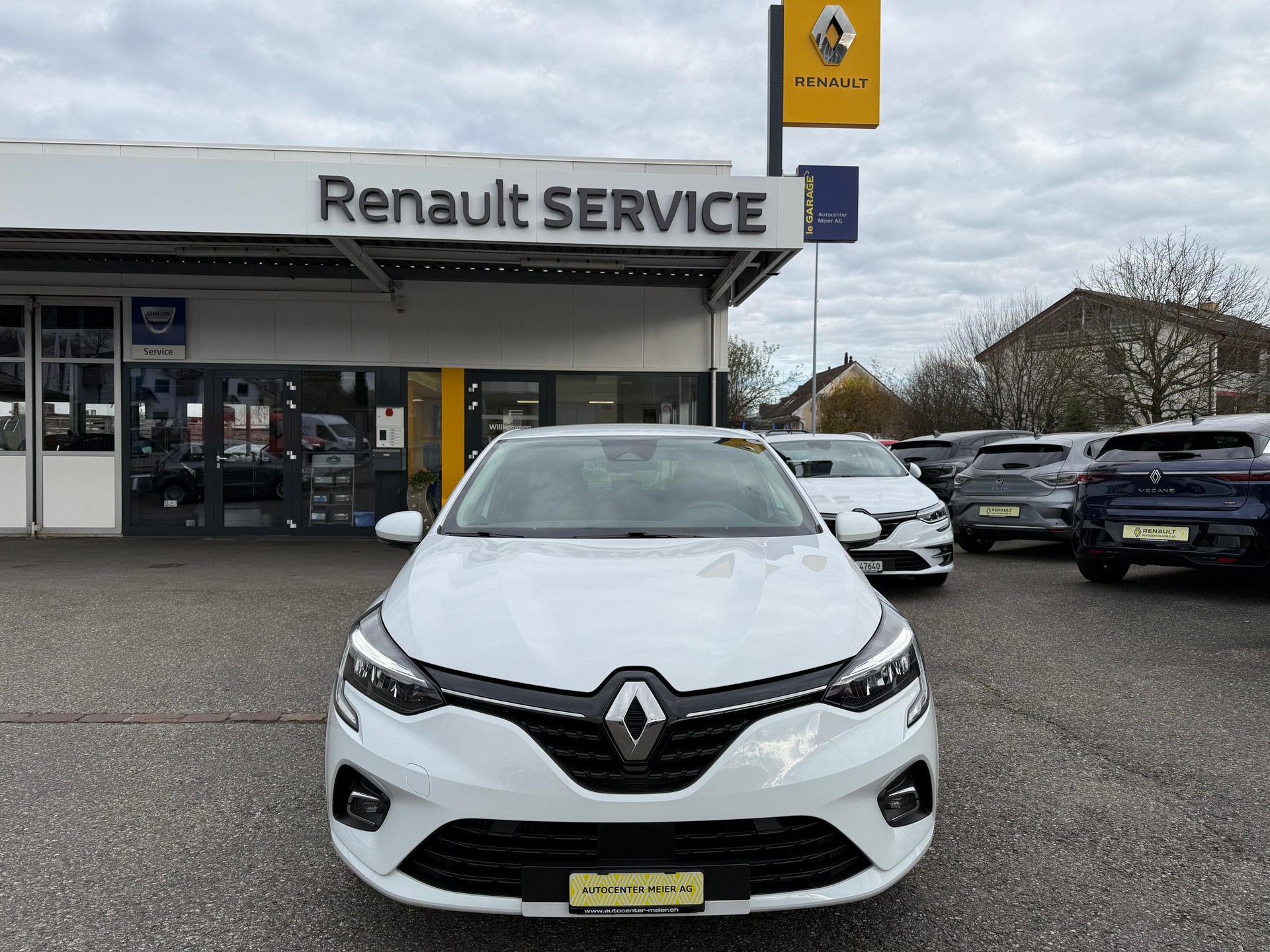 RENAULT Clio 1.0 Business-image-0