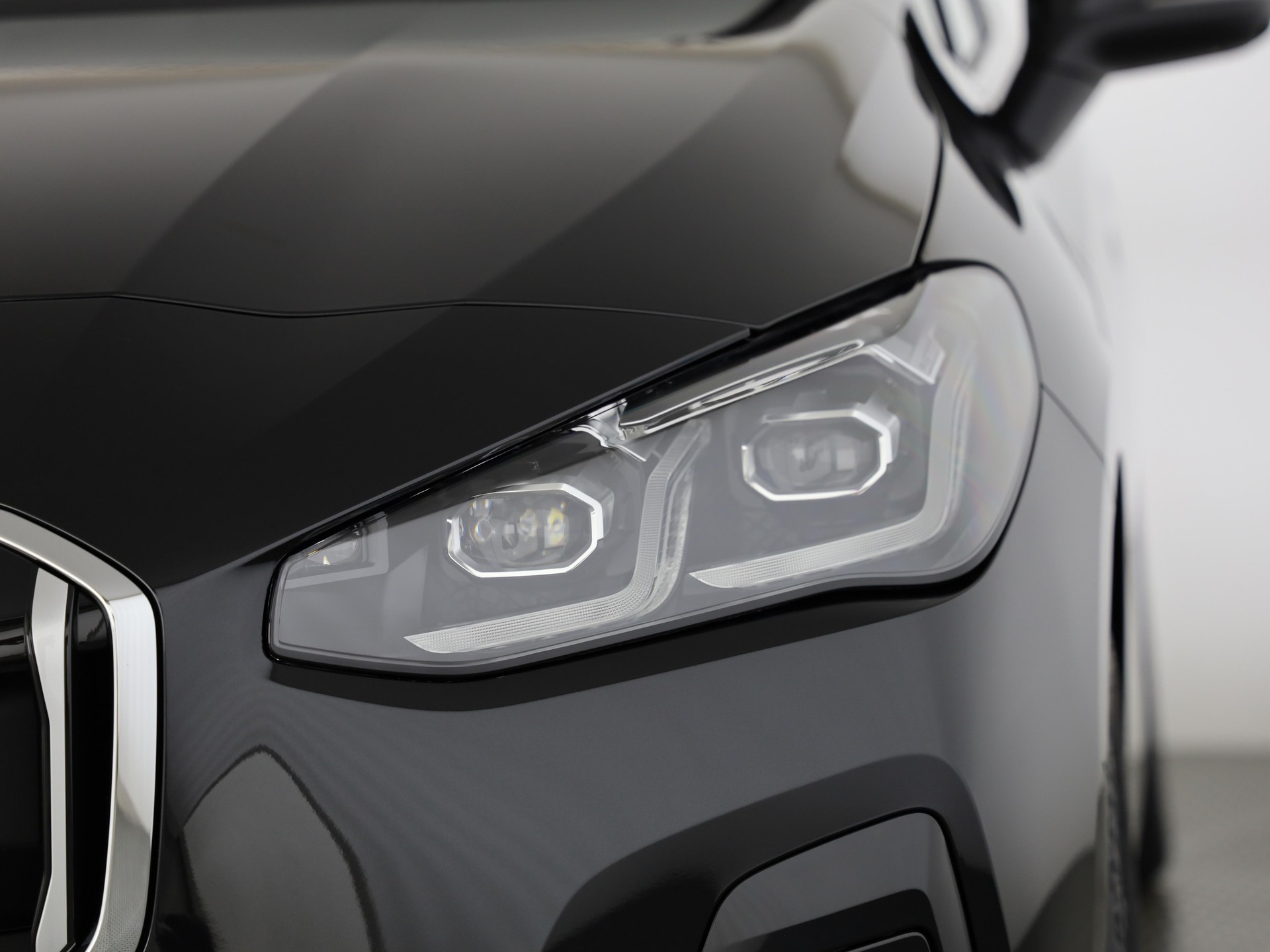 BMW 230e xDrive paddles Active Tourer-image-5