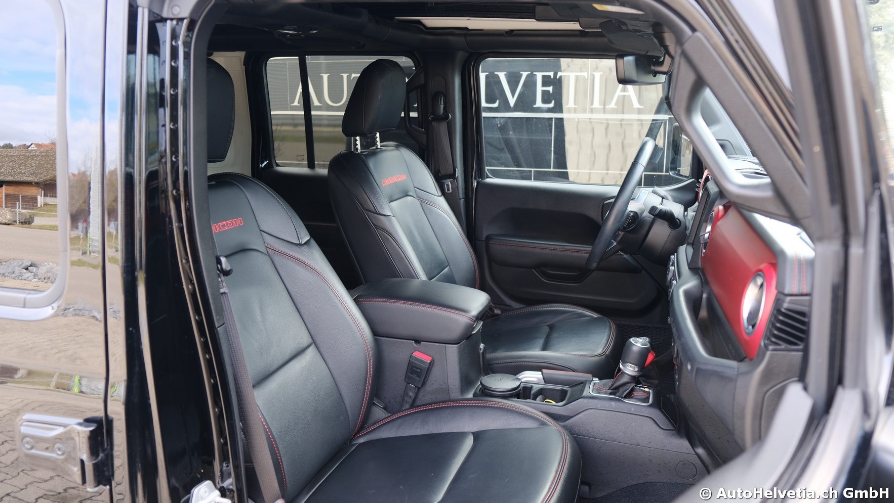 JEEP Wrangler 2.0 Unlimited Rubicon Automatic-image-14