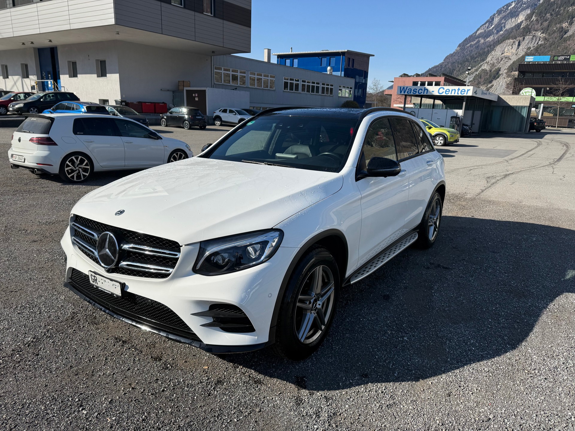 MERCEDES-BENZ GLC 250 d AMG Line 4Matic 9G-Tronic-image-0