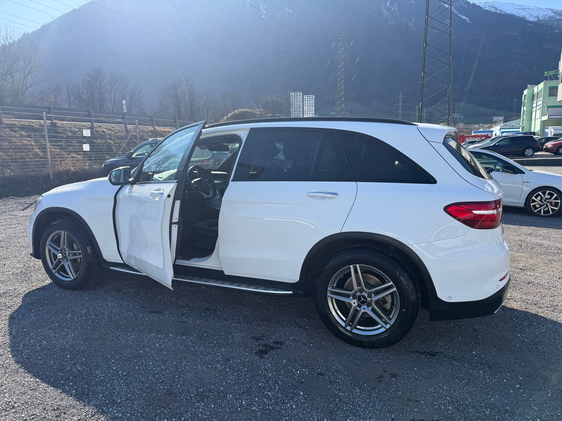 MERCEDES-BENZ GLC 250 d AMG Line 4Matic 9G-Tronic-image-8