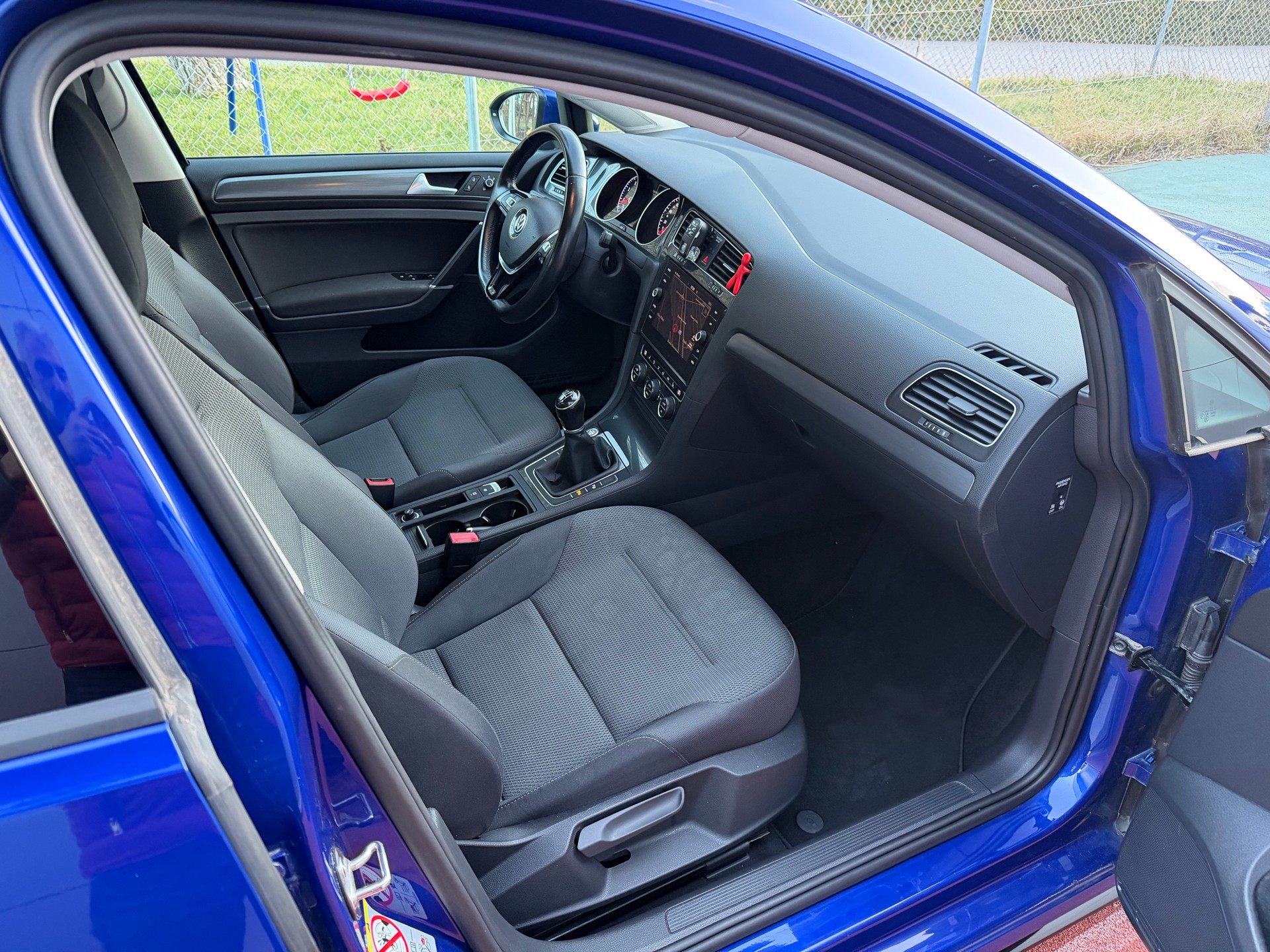 VW Golf 1.5 TSI EVO Highline-image-9