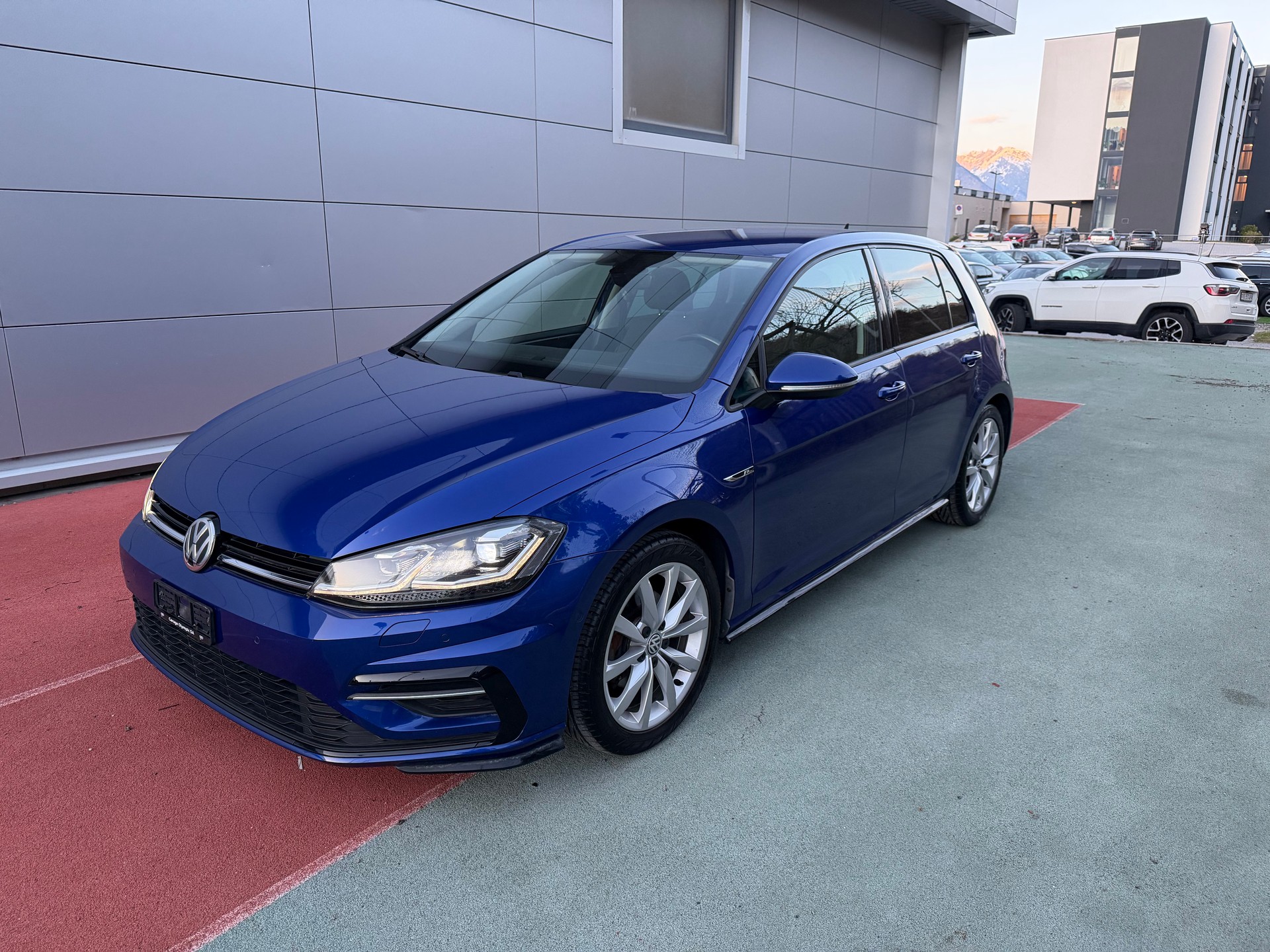 VW Golf 1.5 TSI EVO Highline-image-0