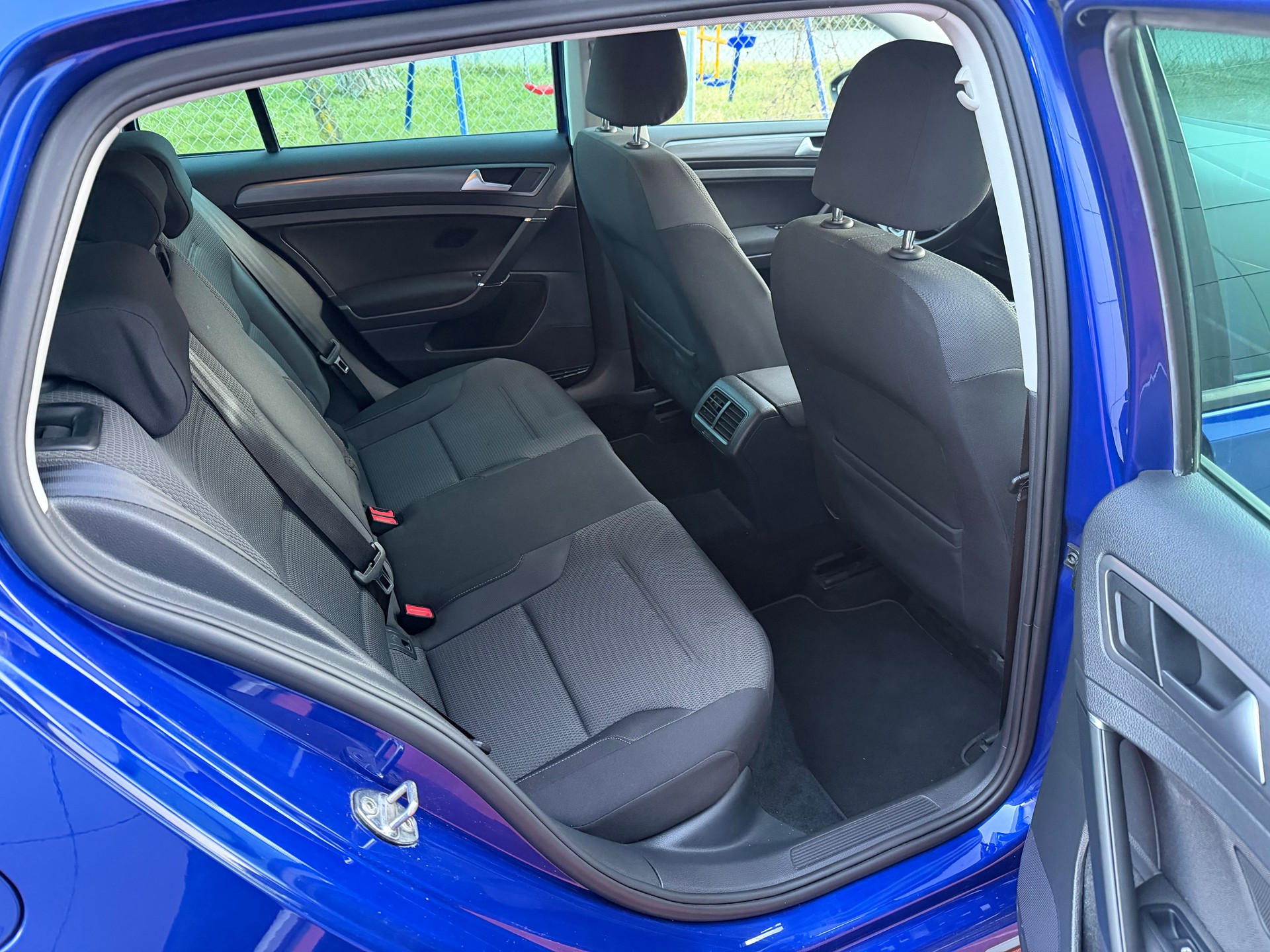 VW Golf 1.5 TSI EVO Highline-image-10