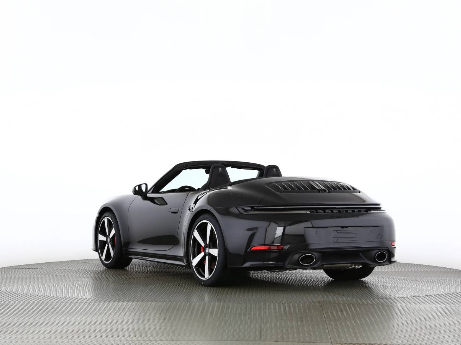 PORSCHE 911 Carrera 4S Cabriolet-image-6