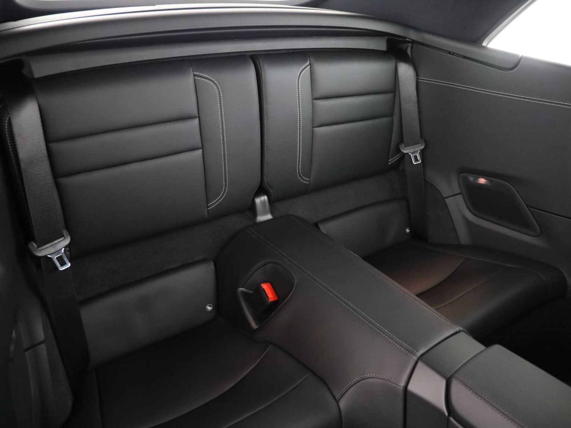 PORSCHE 911 Carrera 4S Cabriolet-image-24