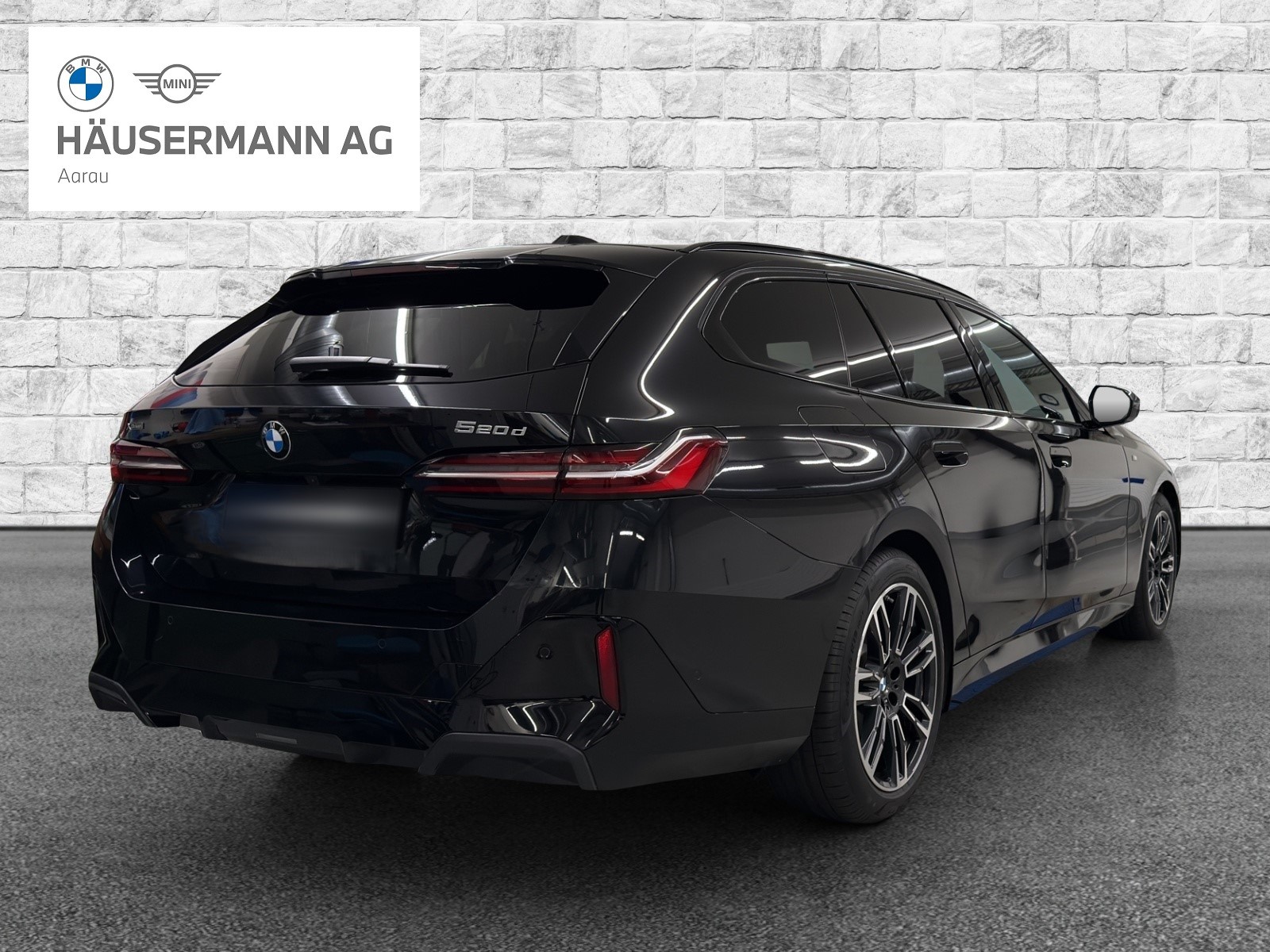 BMW 520d xDr 48V Tour M Sport-image-4