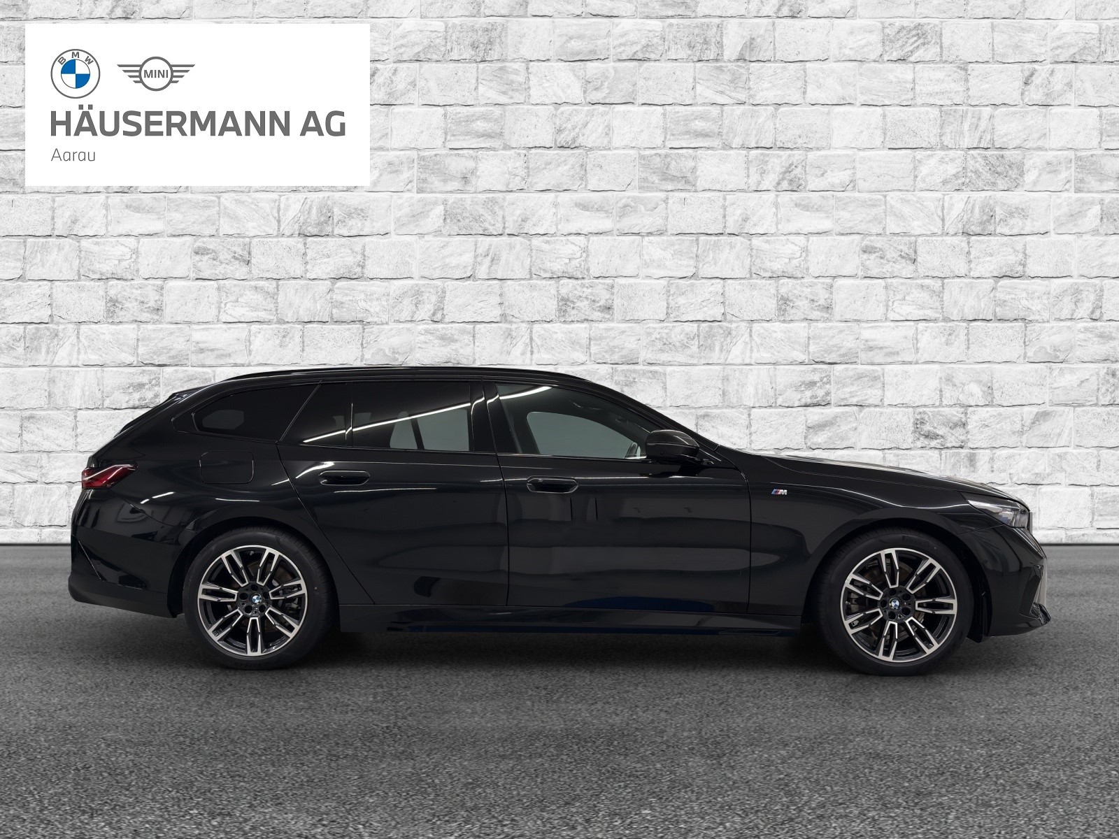 BMW 520d xDr 48V Tour M Sport-image-3