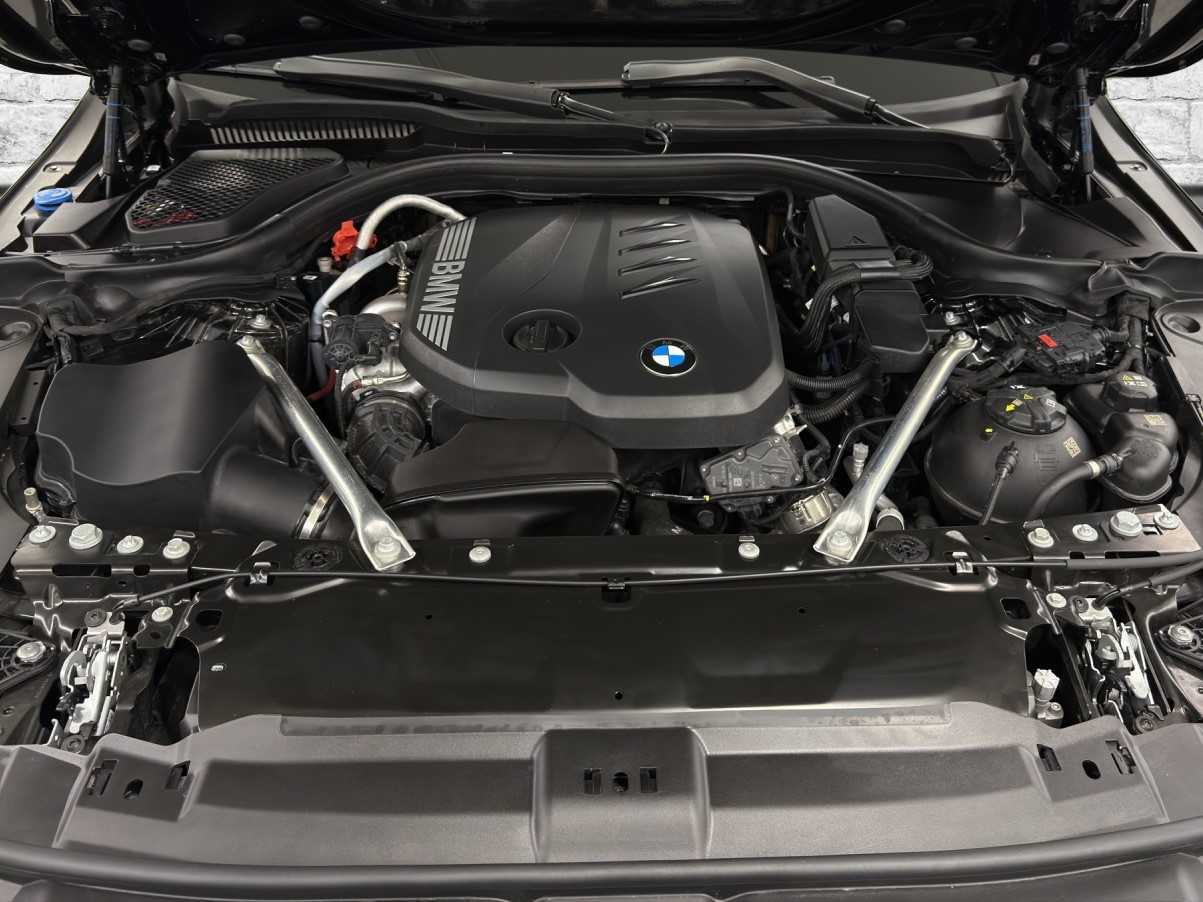 BMW 520d xDr 48V Tour M Sport-image-23