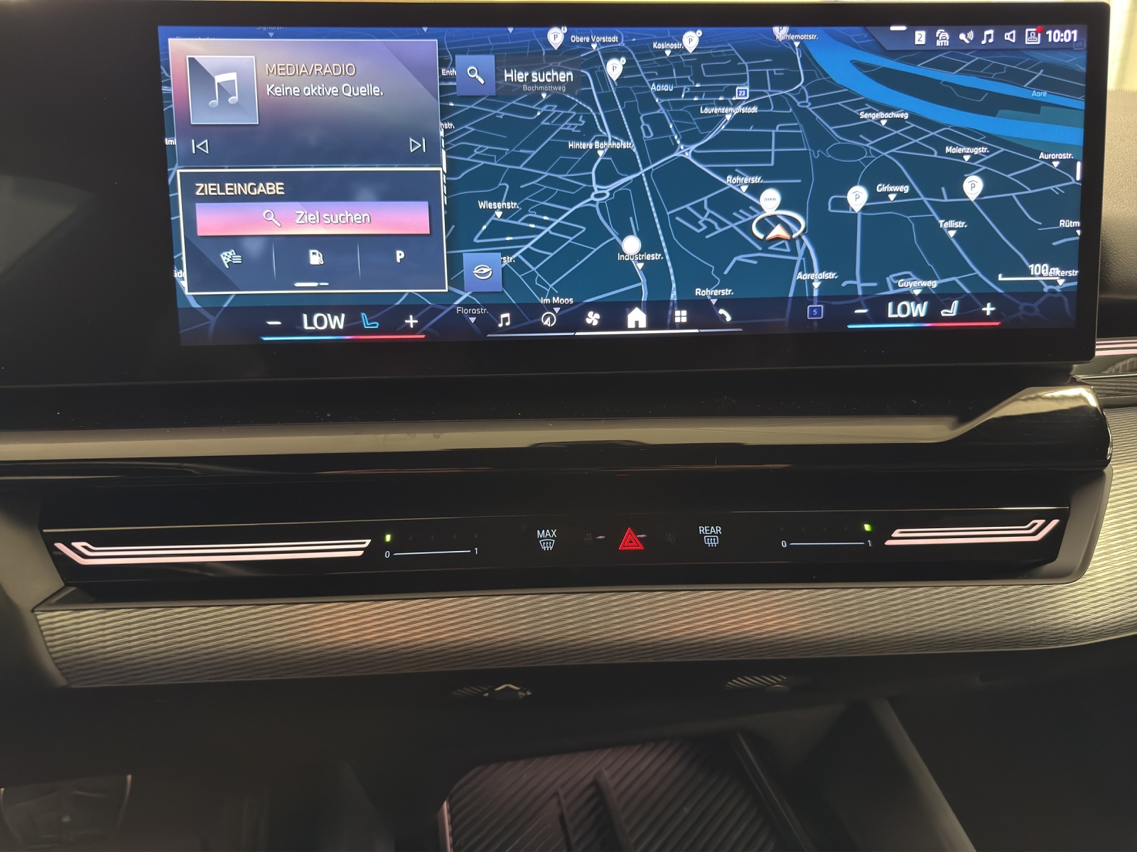 BMW 520d xDr 48V Tour M Sport-image-17
