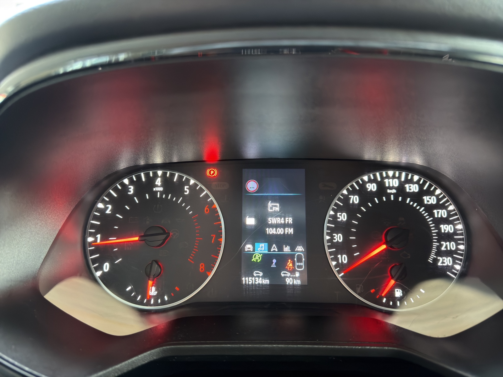 RENAULT Clio 1.0 Equilibre-image-21