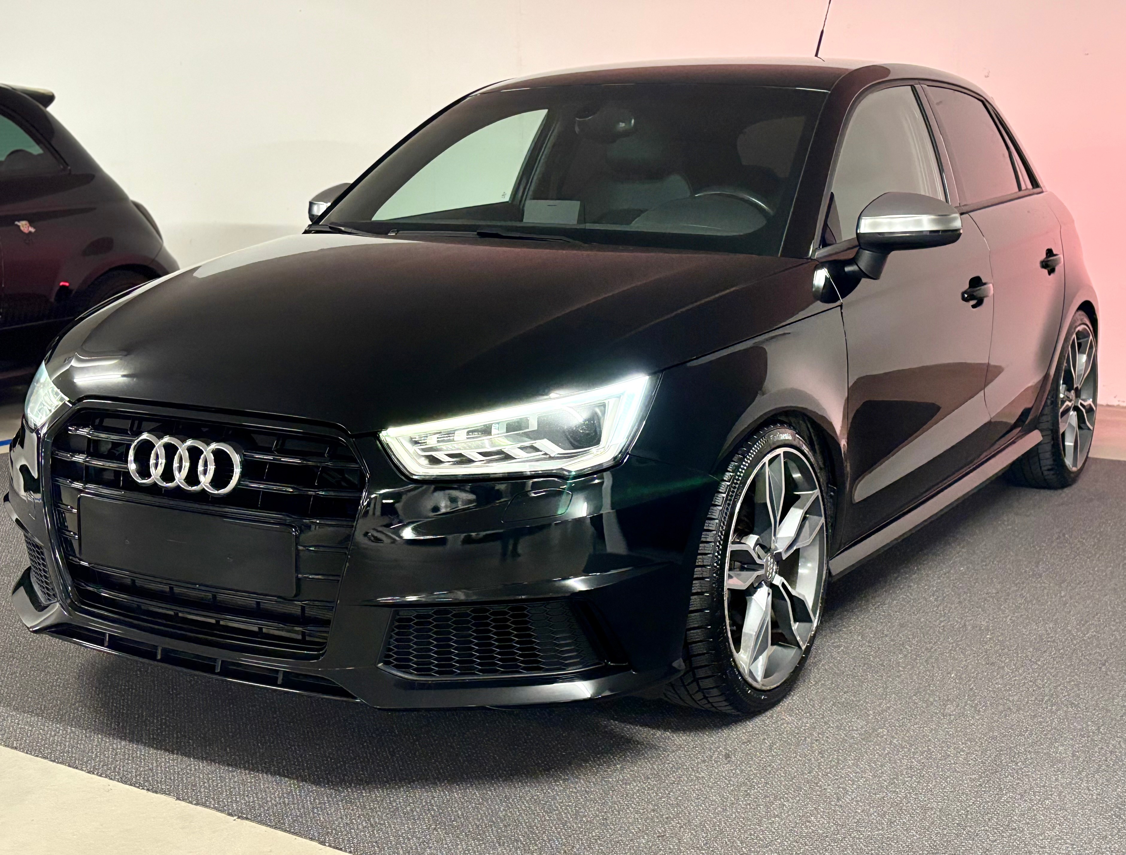Car photo