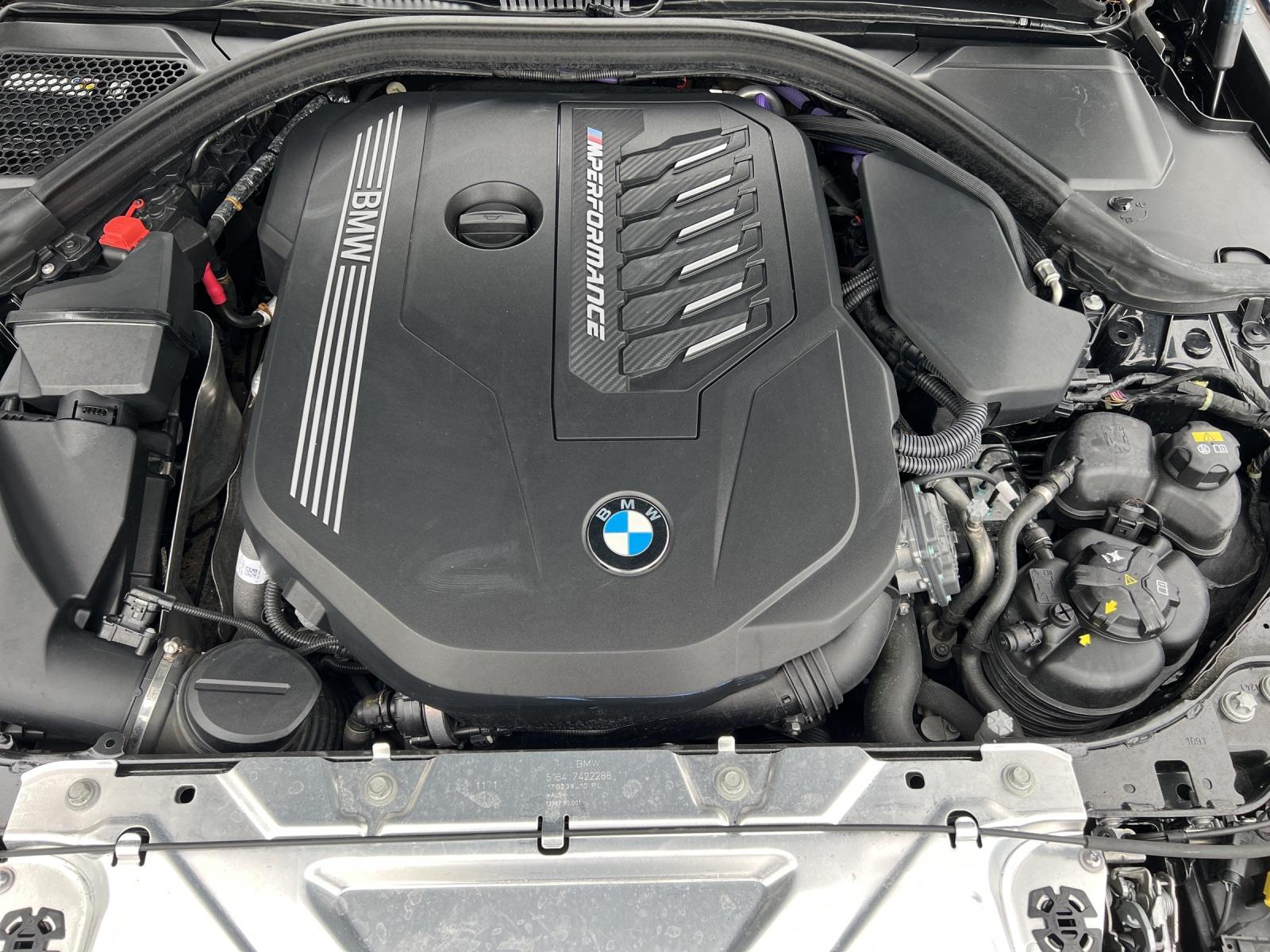 BMW M340i xDrive 48V Touring Steptronic-image-21