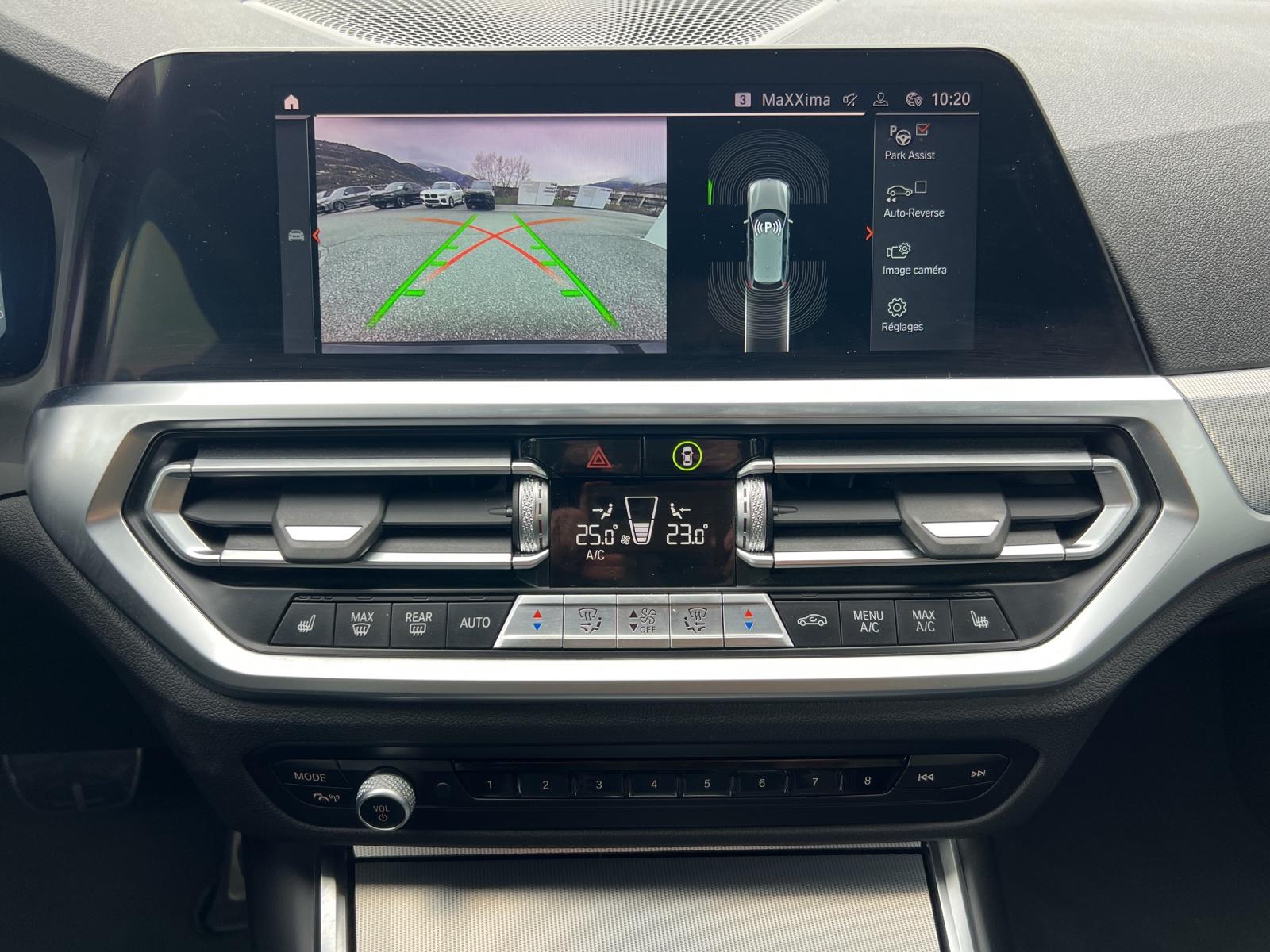 BMW M340i xDrive 48V Touring Steptronic-image-15