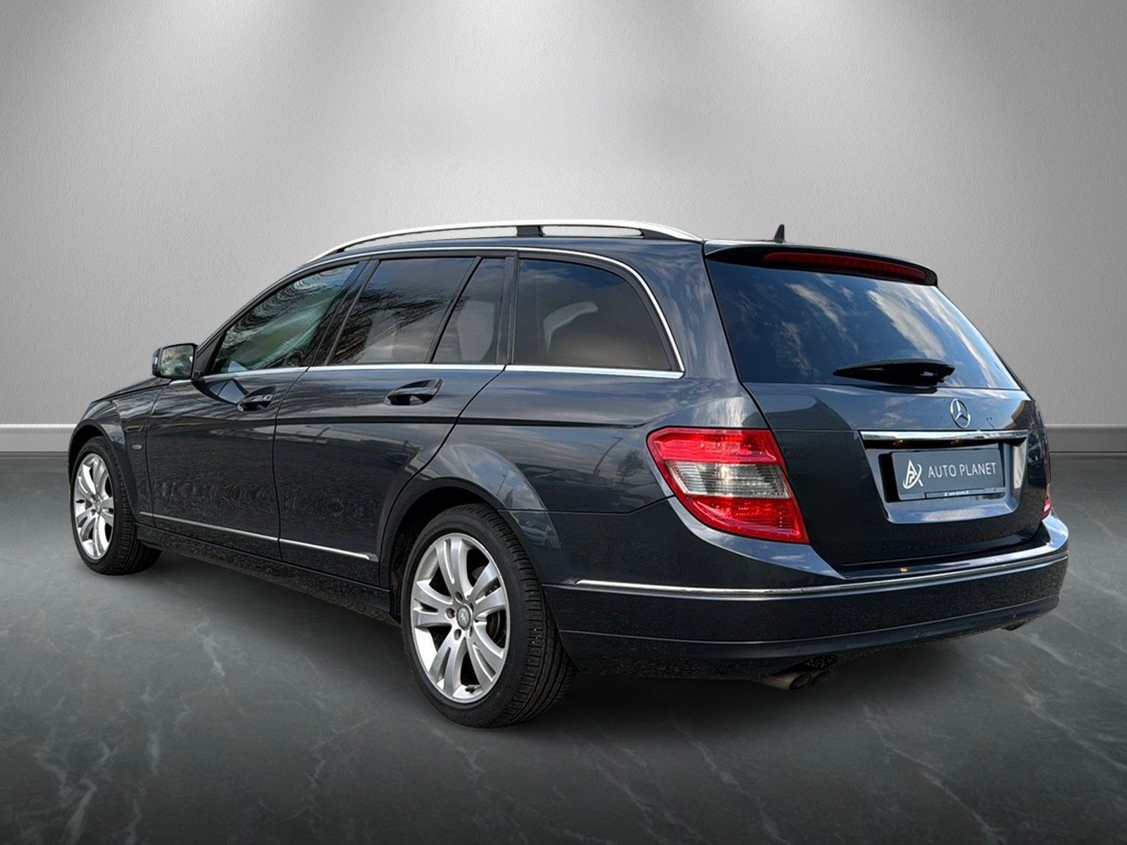 MERCEDES-BENZ C 180 CDI BlueEfficiency Avantgarde Automatic-image-2