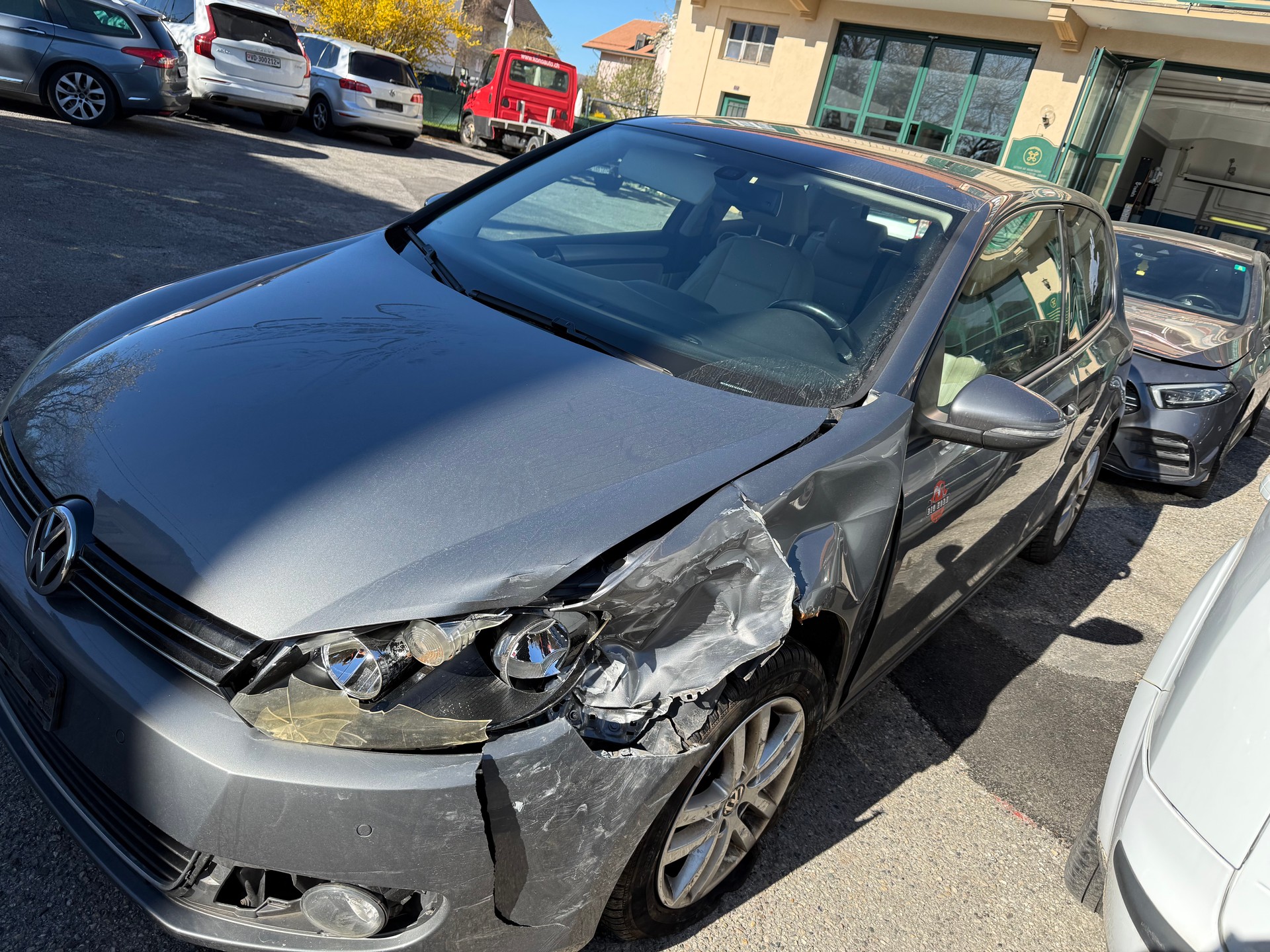 VW Golf 2.0 TDI BlueMotion Technology Team-image-2