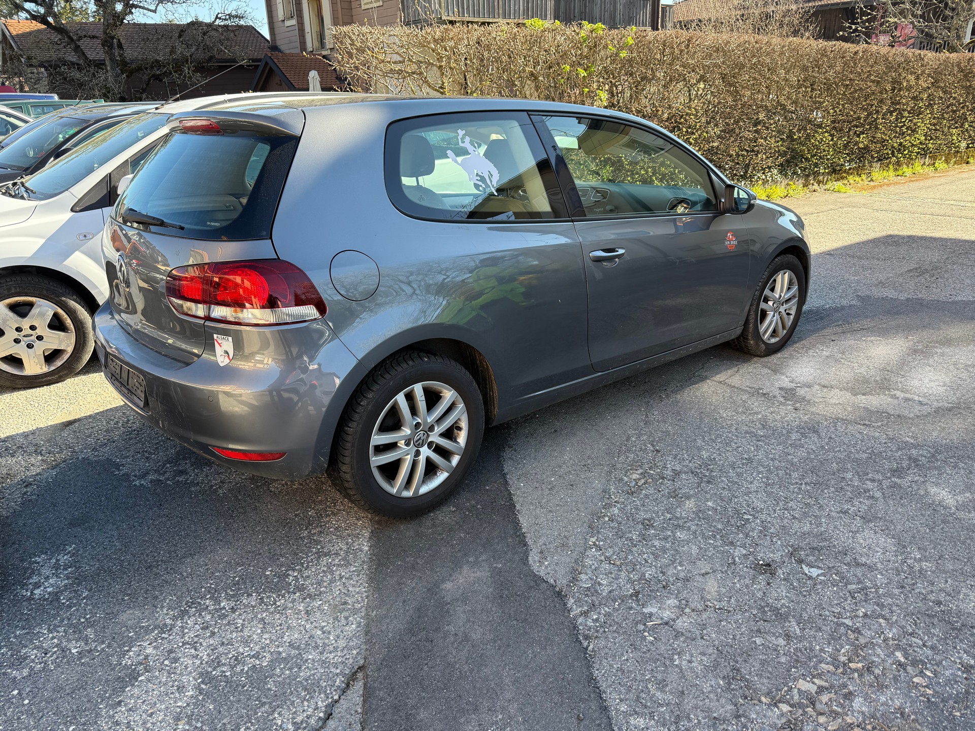 VW Golf 2.0 TDI BlueMotion Technology Team-image-1