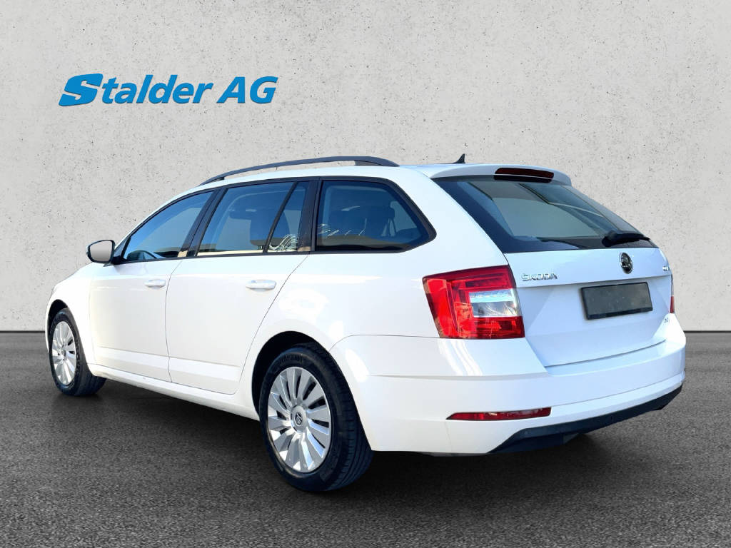 SKODA Octavia Combi 1.6 TDI 115 Ambition 4x4-image-3
