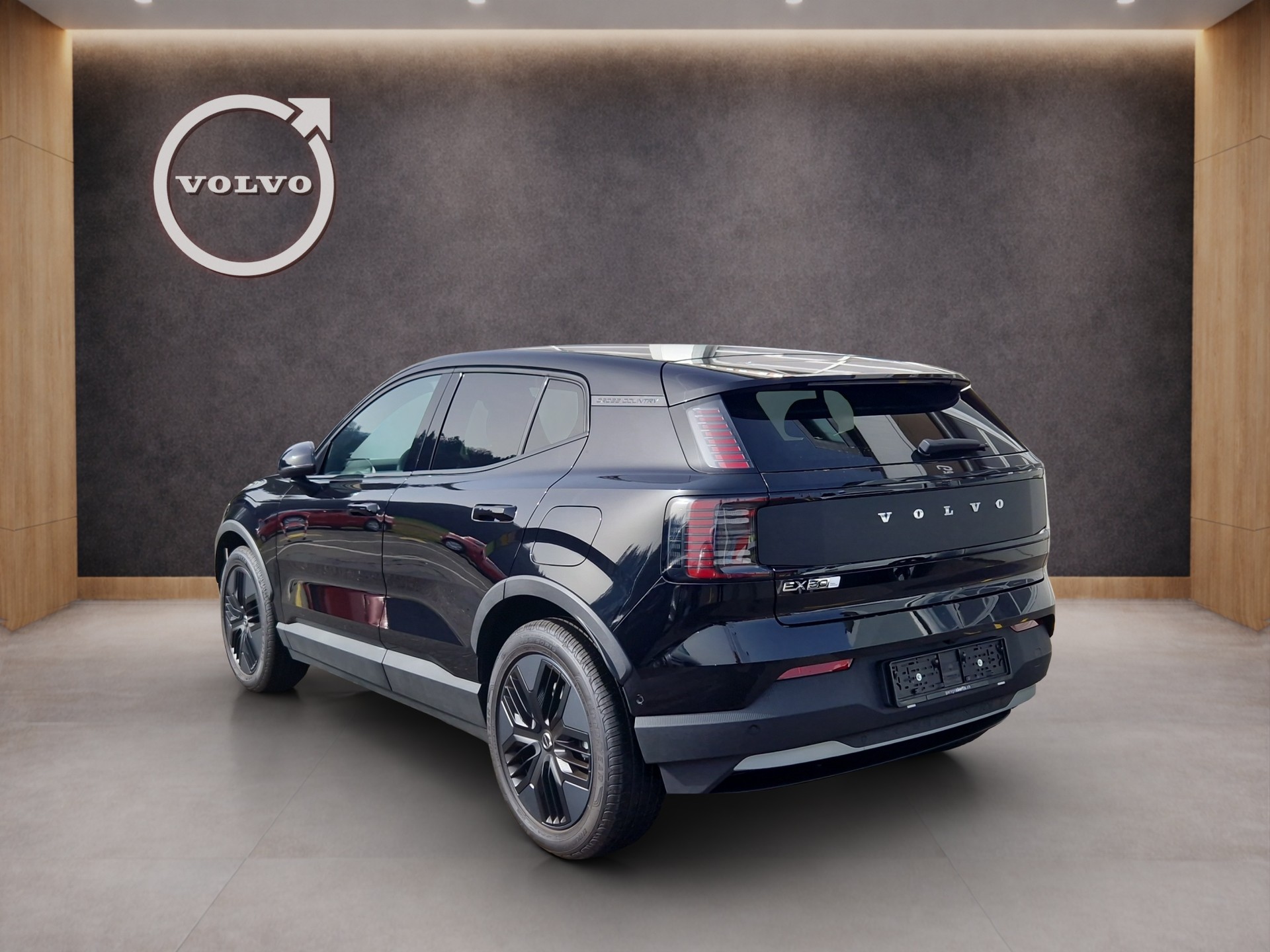 VOLVO EX30 CC E60 Twin Performance AWD-image-4